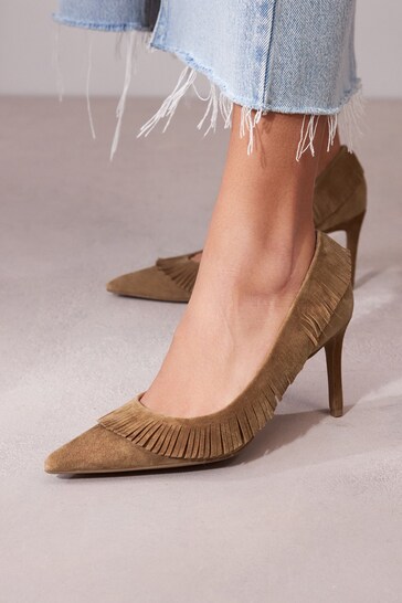 Tan Brown Forever Comfort Leather Fringe Court Shoes