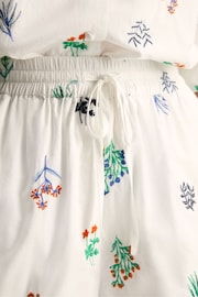 Joules Iris White Ground Embroidered Shorts - Image 6 of 7