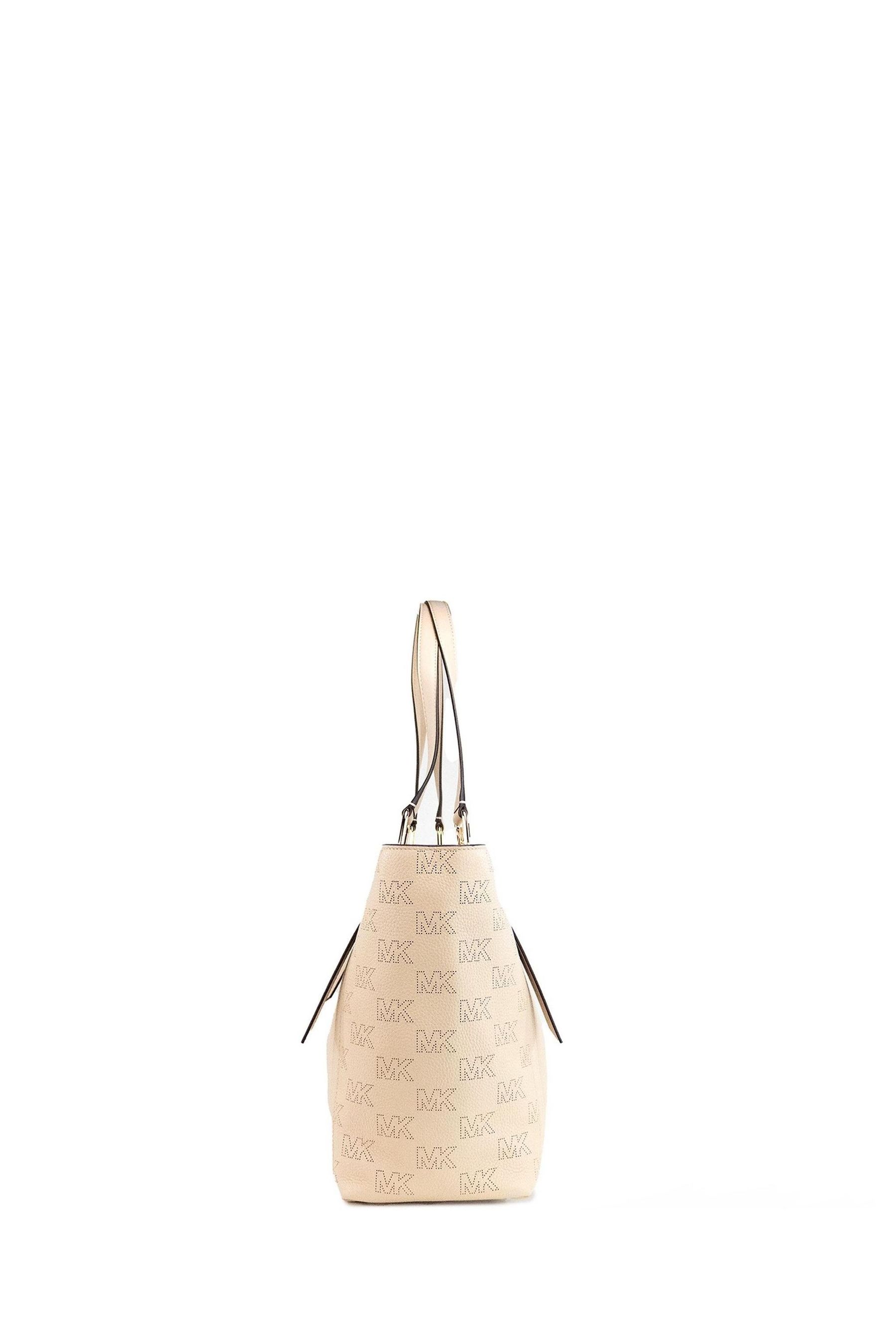 Michael kors large deals bucket shoulder bag