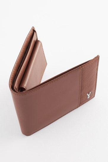 Tan Brown Leather Stag Badge Wallet
