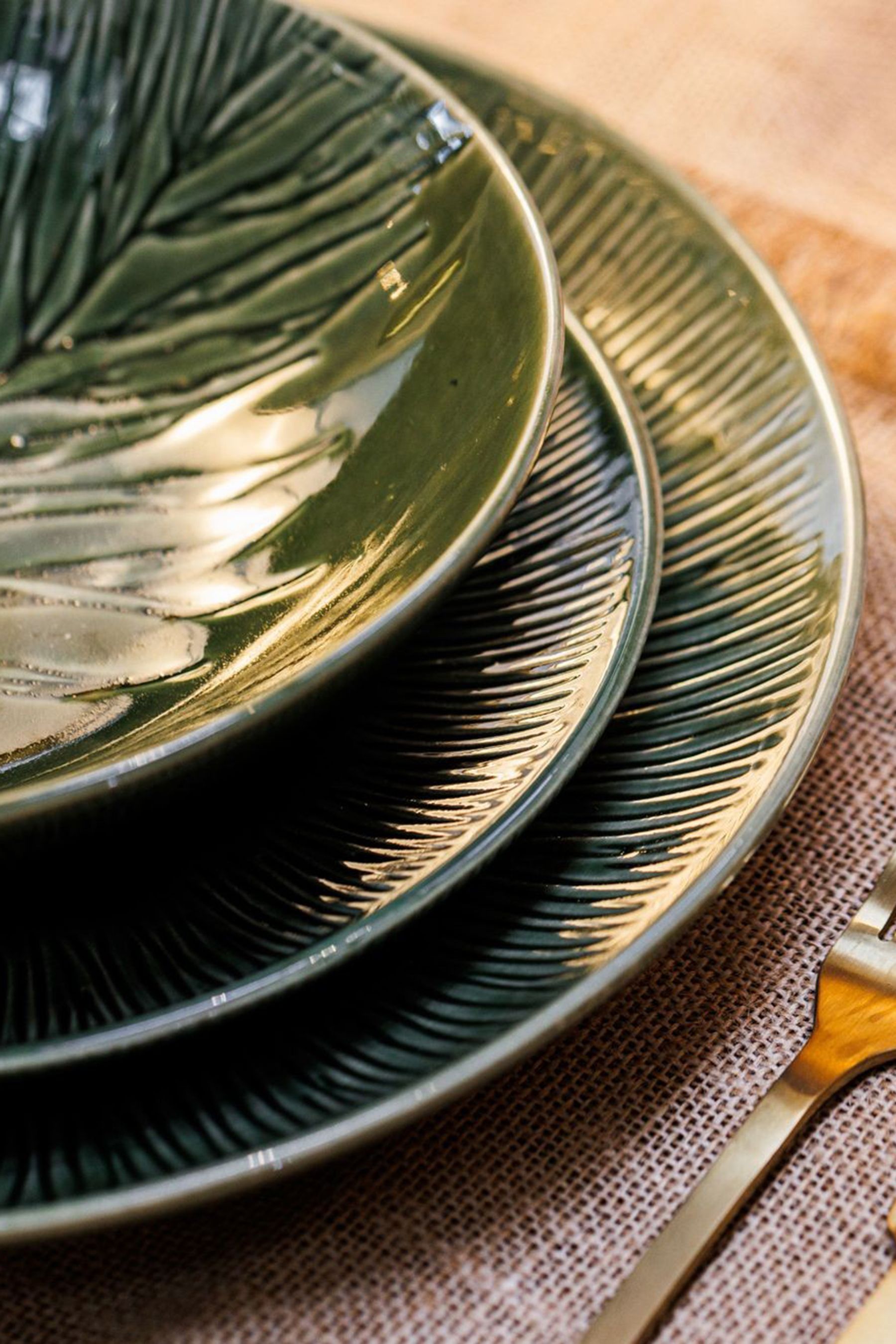 Mikasa Set of 4 Green Jardin Patterned Stoneware Pasta Bowl