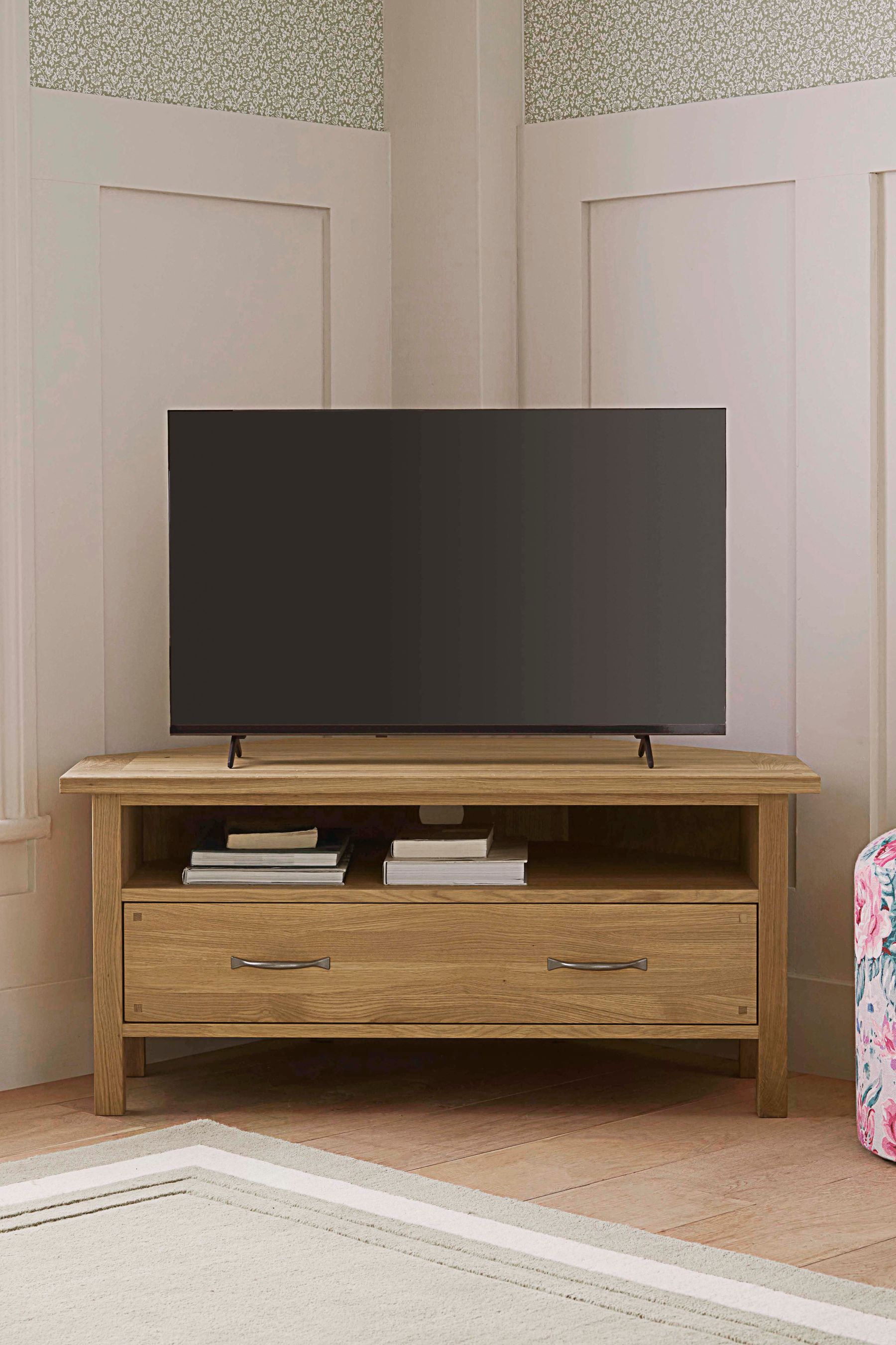 Laura ashley outlet oak coffee table