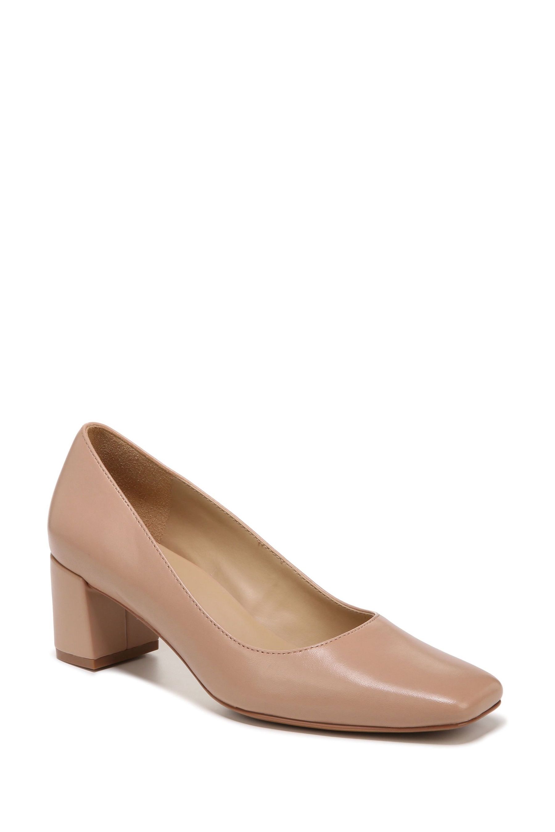 Naturalizer karina on sale