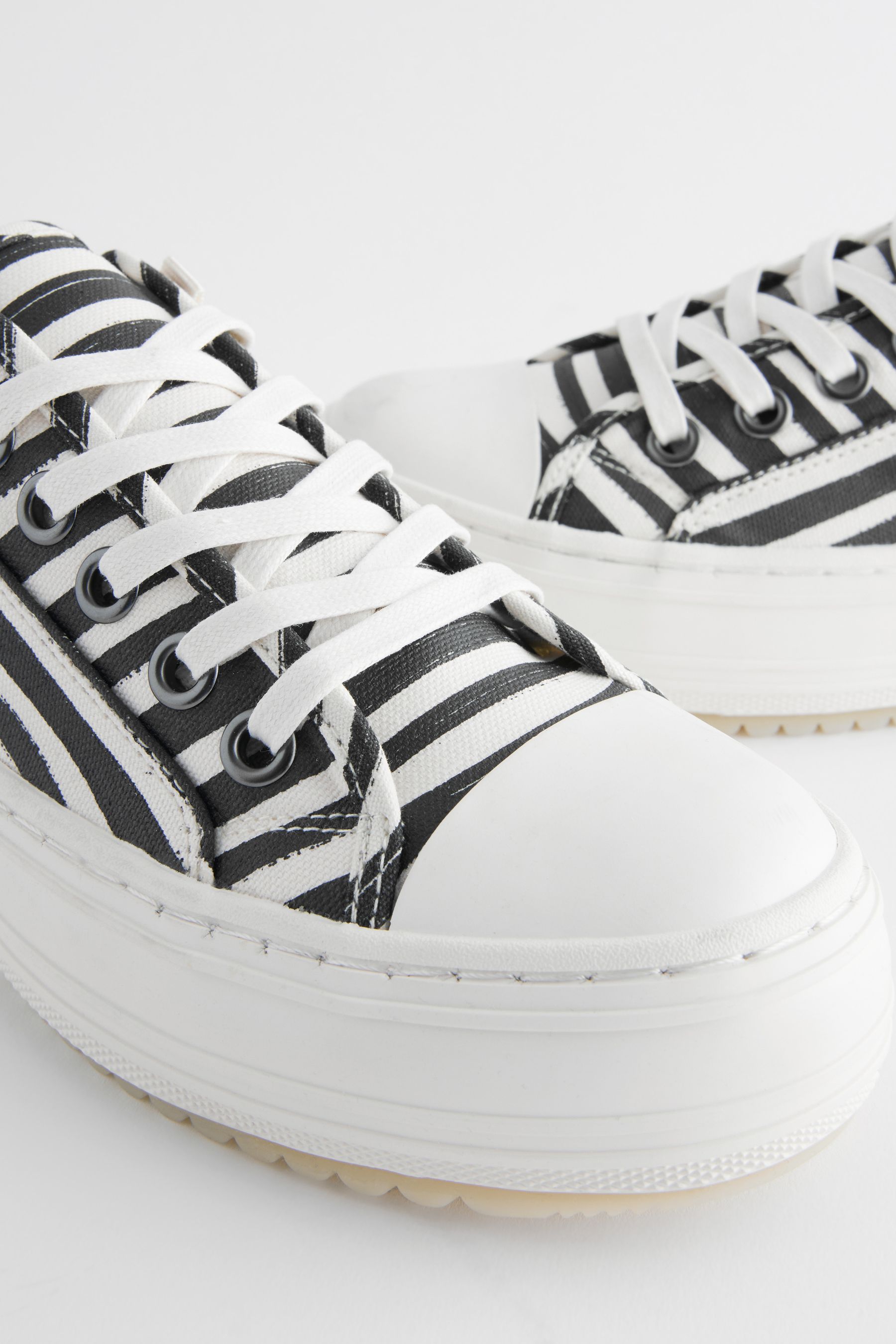 White Black Stripe Forever Comfort Chunky Baseball Trainers