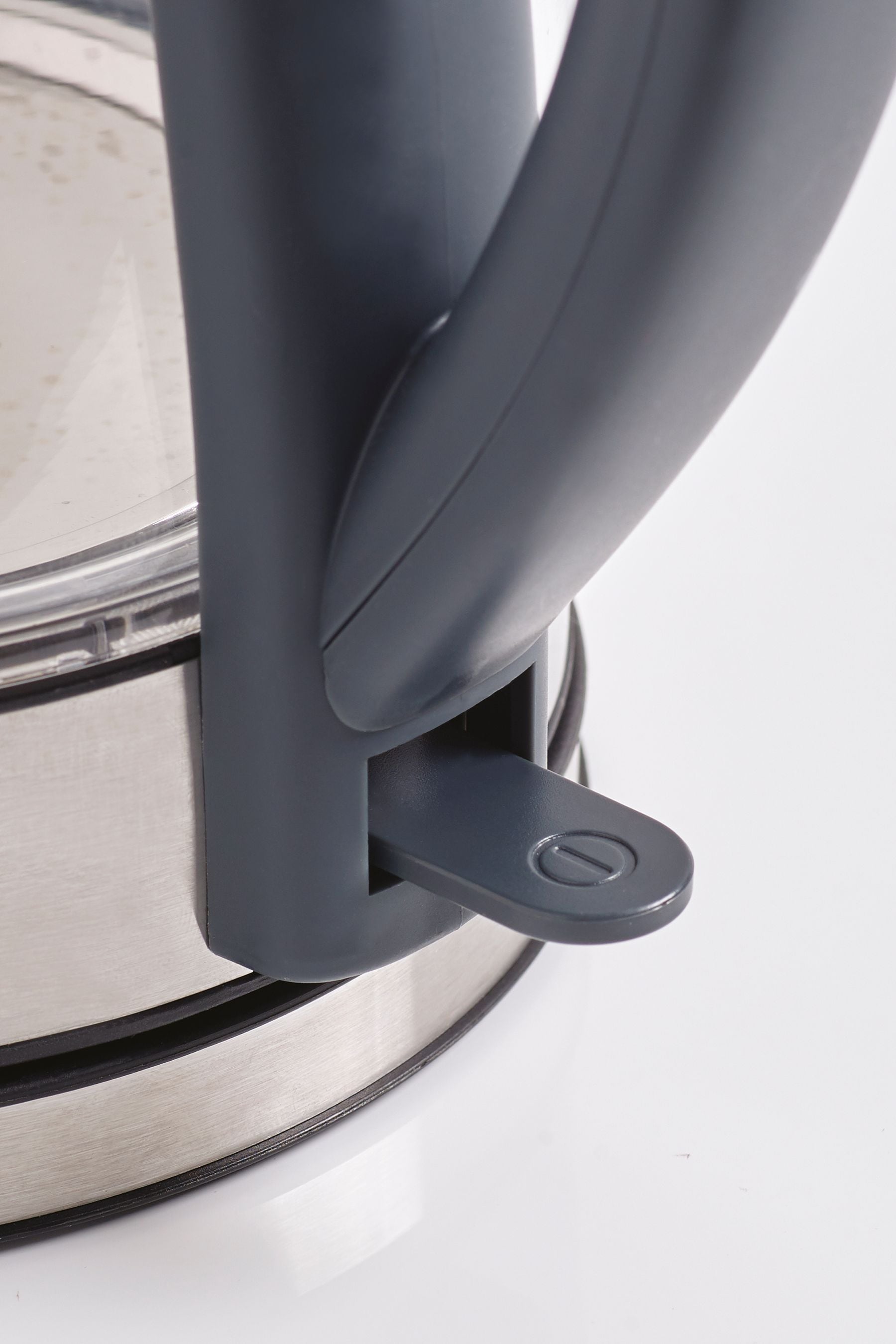 Grey Chrome Glass Kettle