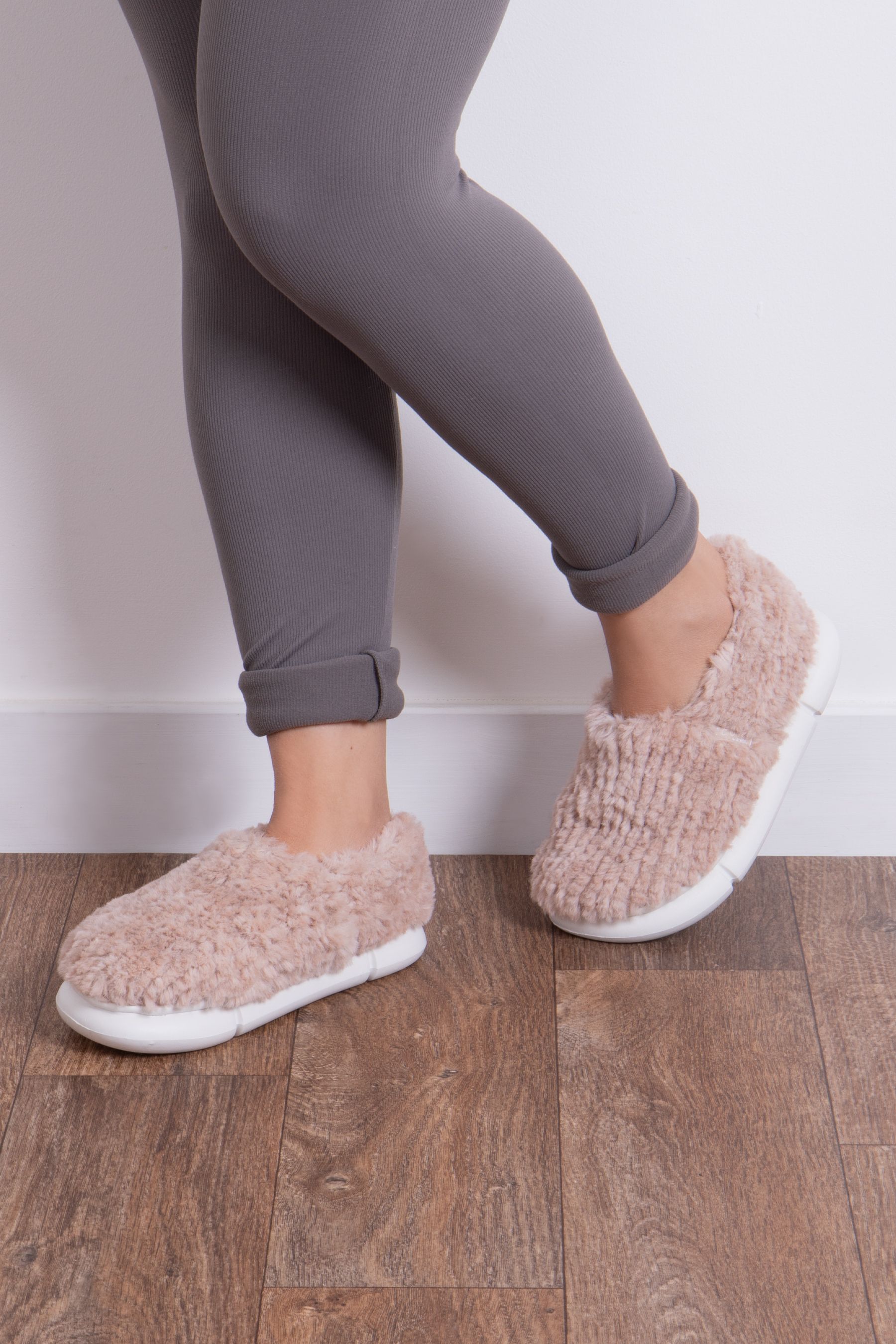 Kids mule hotsell slippers
