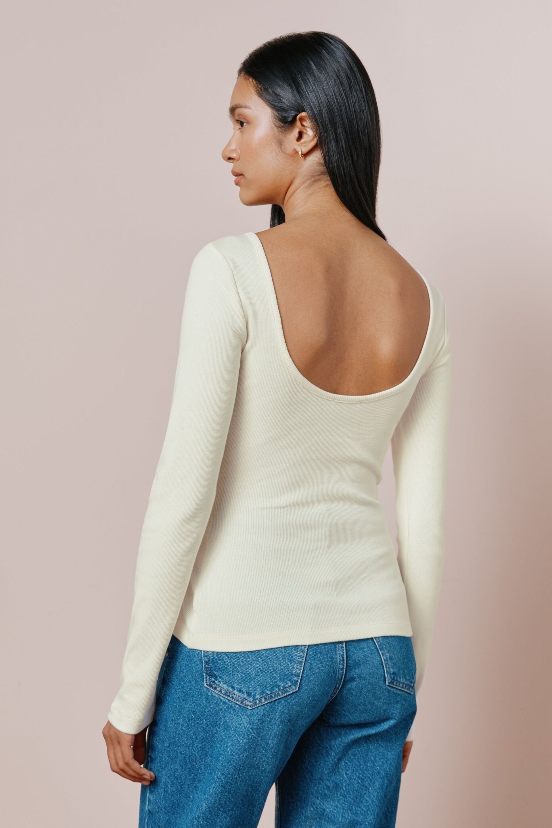 Albaray Cream Scoop Back Rib Top - Image 2 of 5