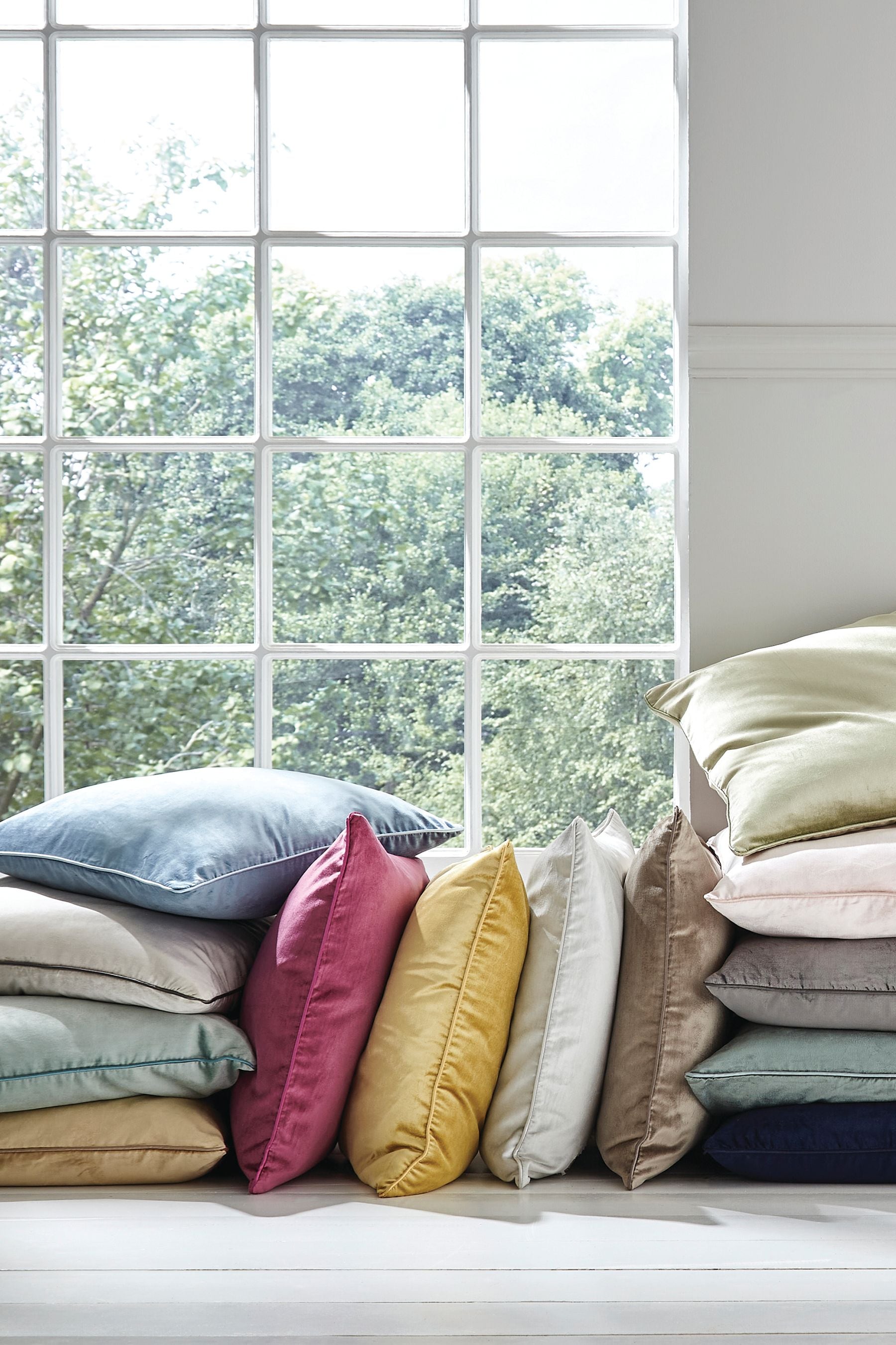 Laura Ashley Duckegg Green Square Nigella Cushion