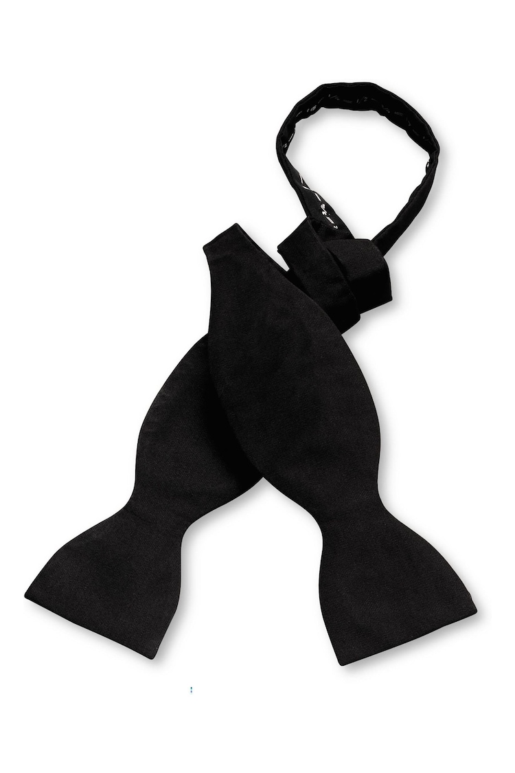 Charles Tyrwhitt Black Barathea Self-Tie Silk Bow Tie - Image 1 of 1