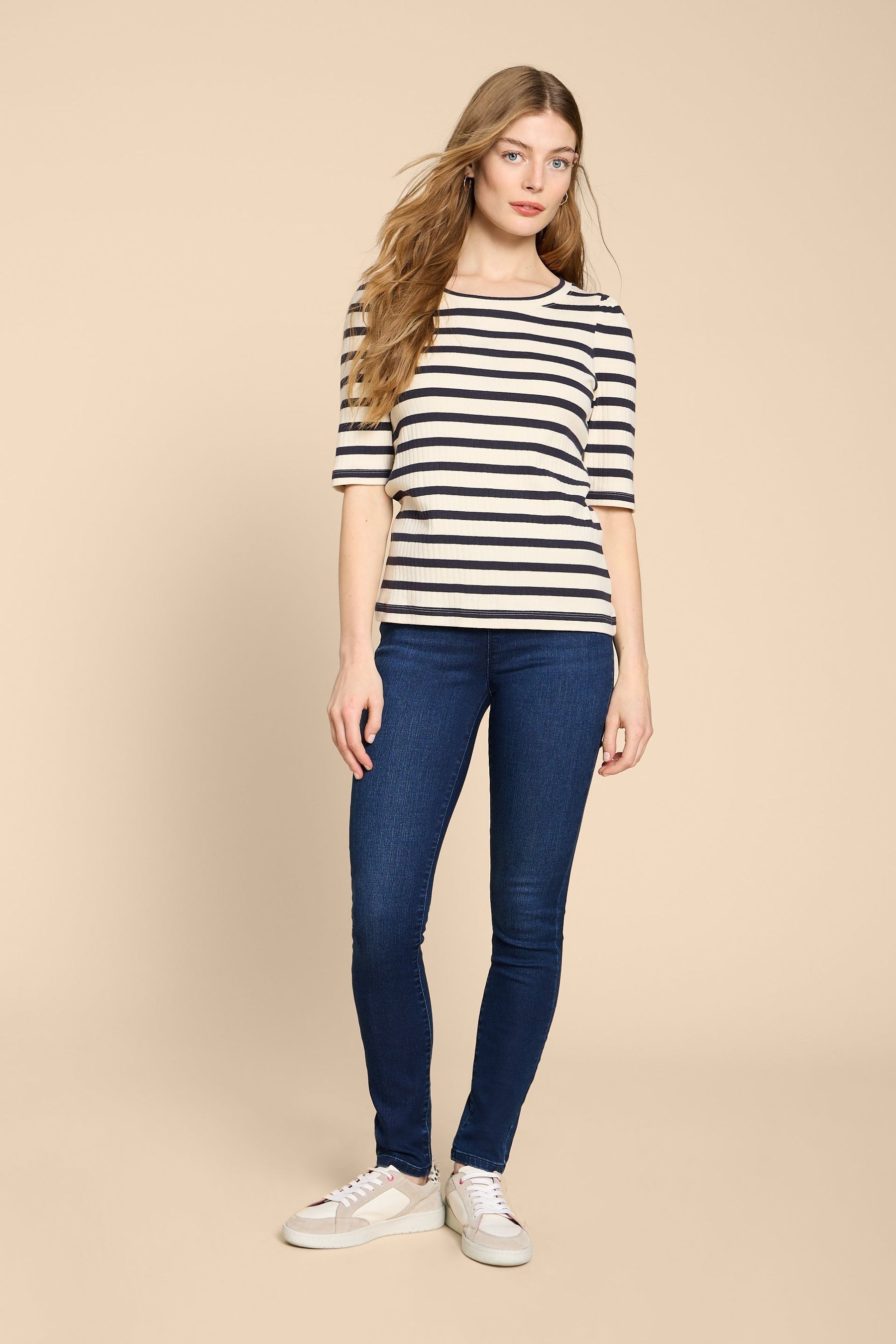 Navy jeggings next store