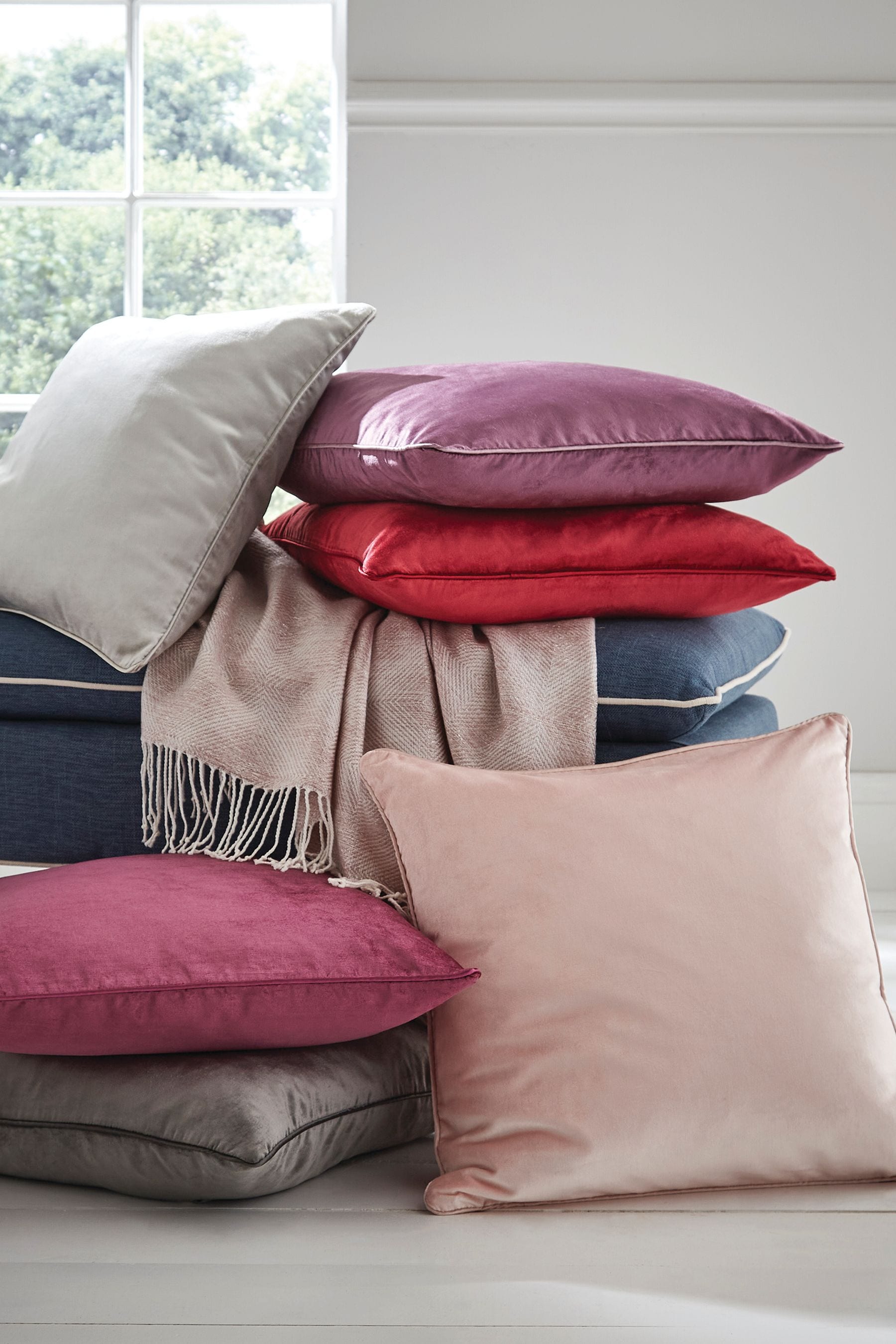 Laura ashley cushion cover best sale