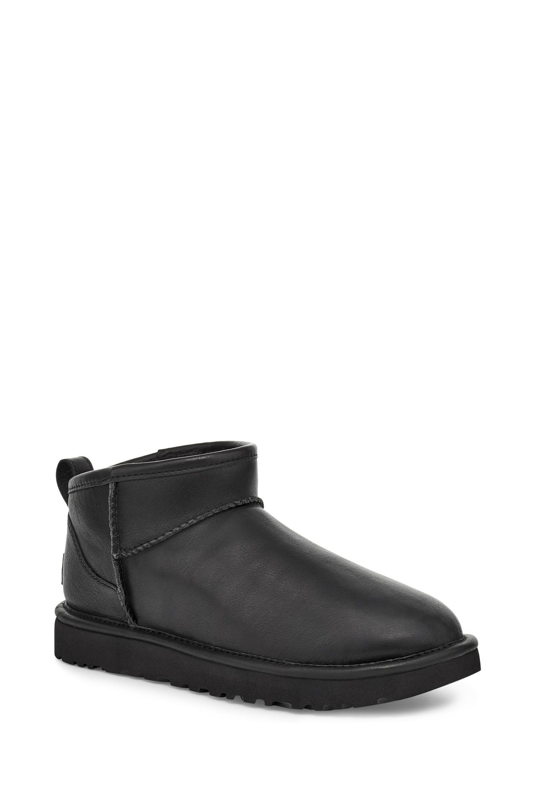 Black leather classic ugg boots best sale