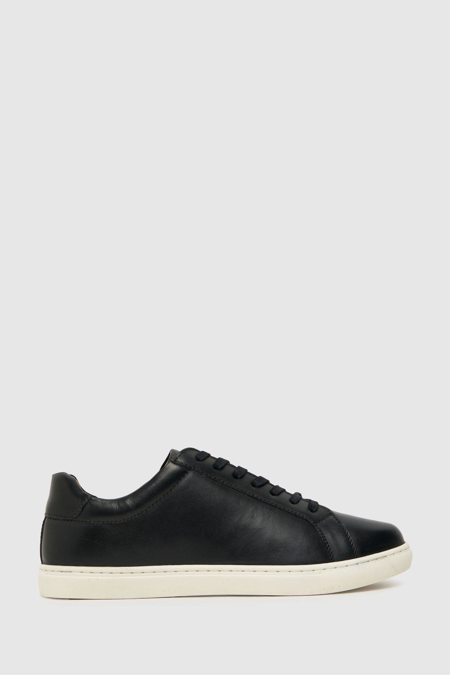 Buy Schuh Wayne Leather Trainers from Next Luxembourg