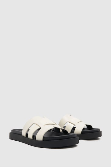 Schuh Timmy Croc Footbed Brown Sandals