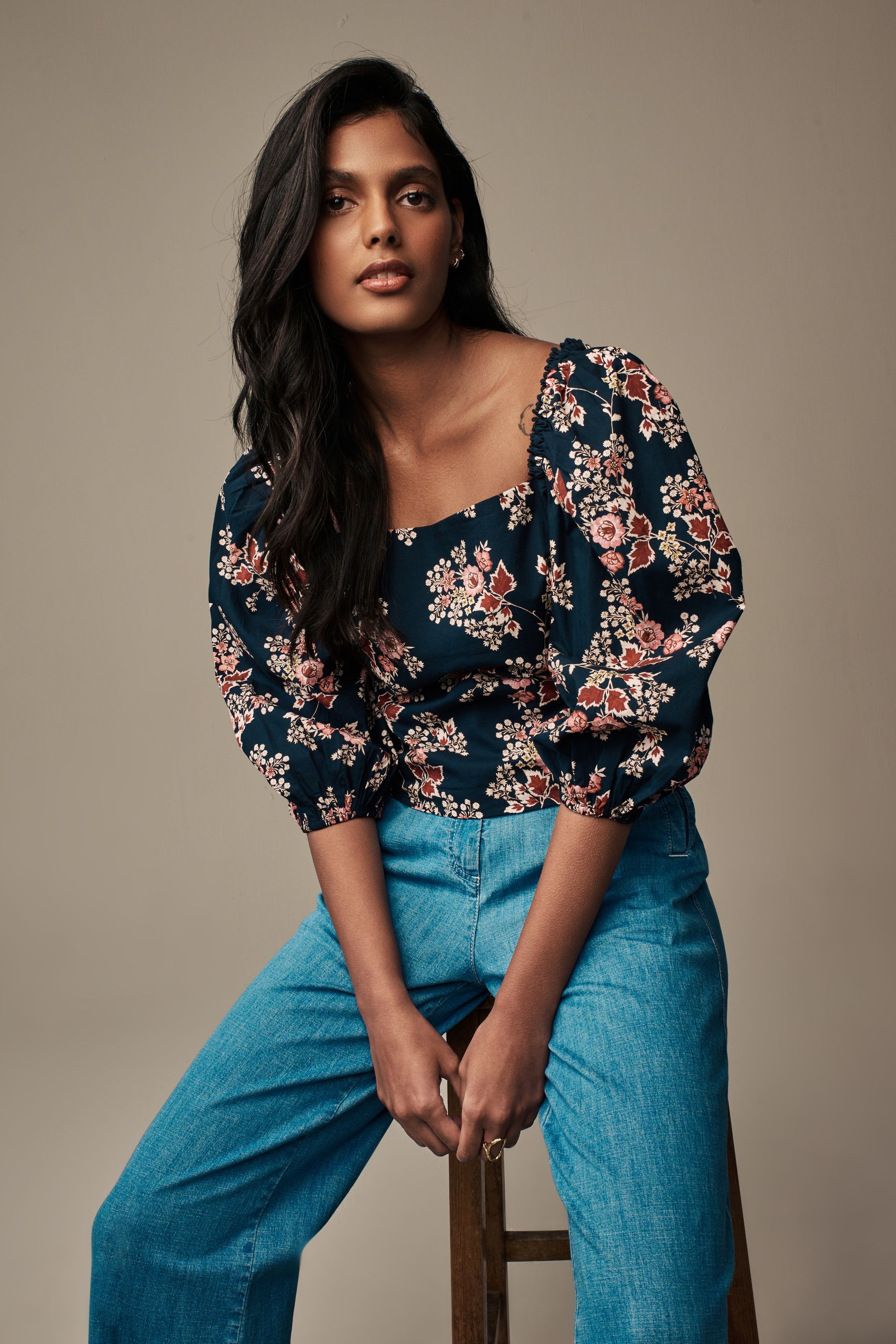Floral puff sleeve top hot sale