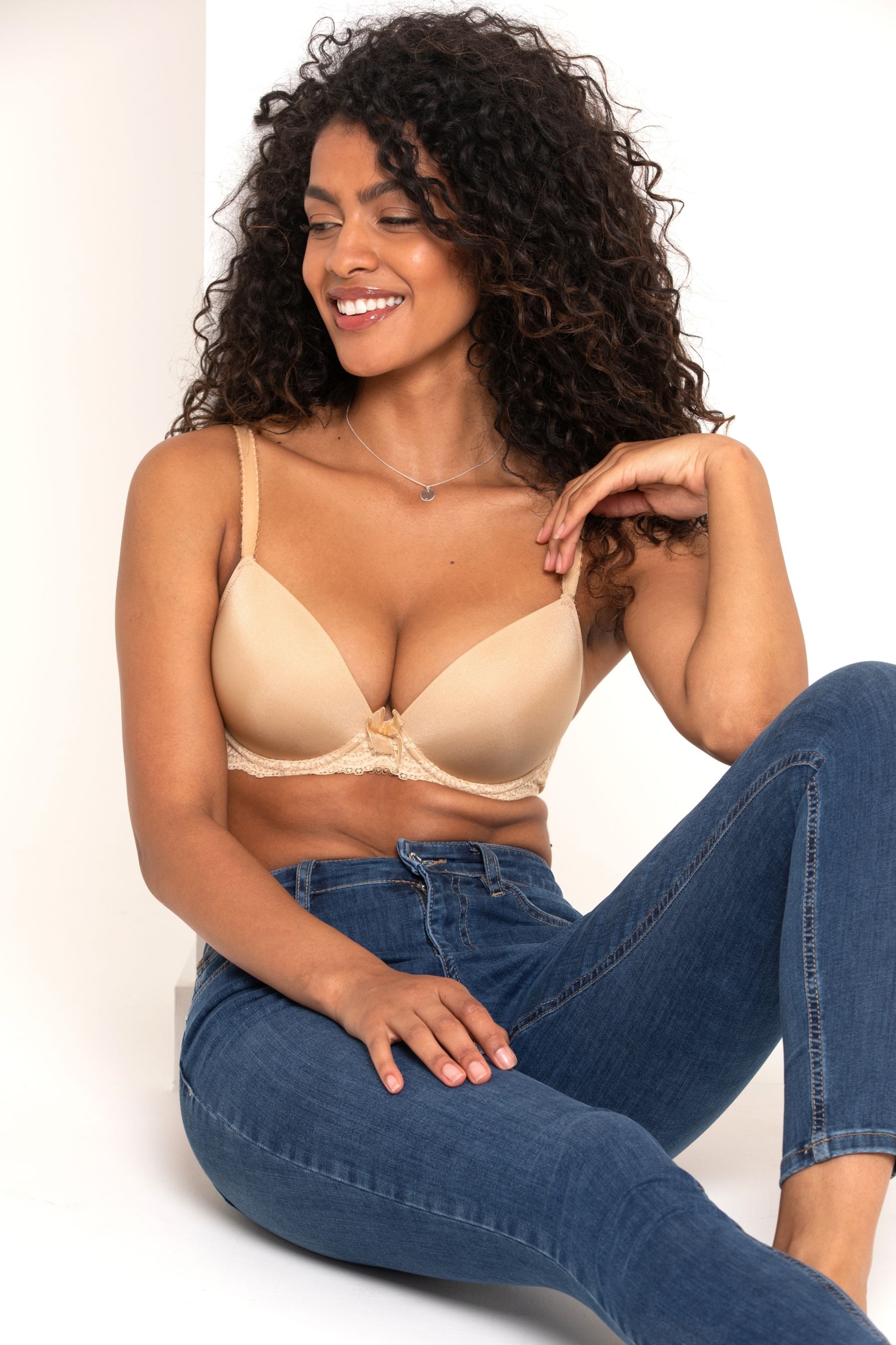 Pour Moi Natural Padded Flora Plunge Push Up T-Shirt Bra - Image 2 of 5