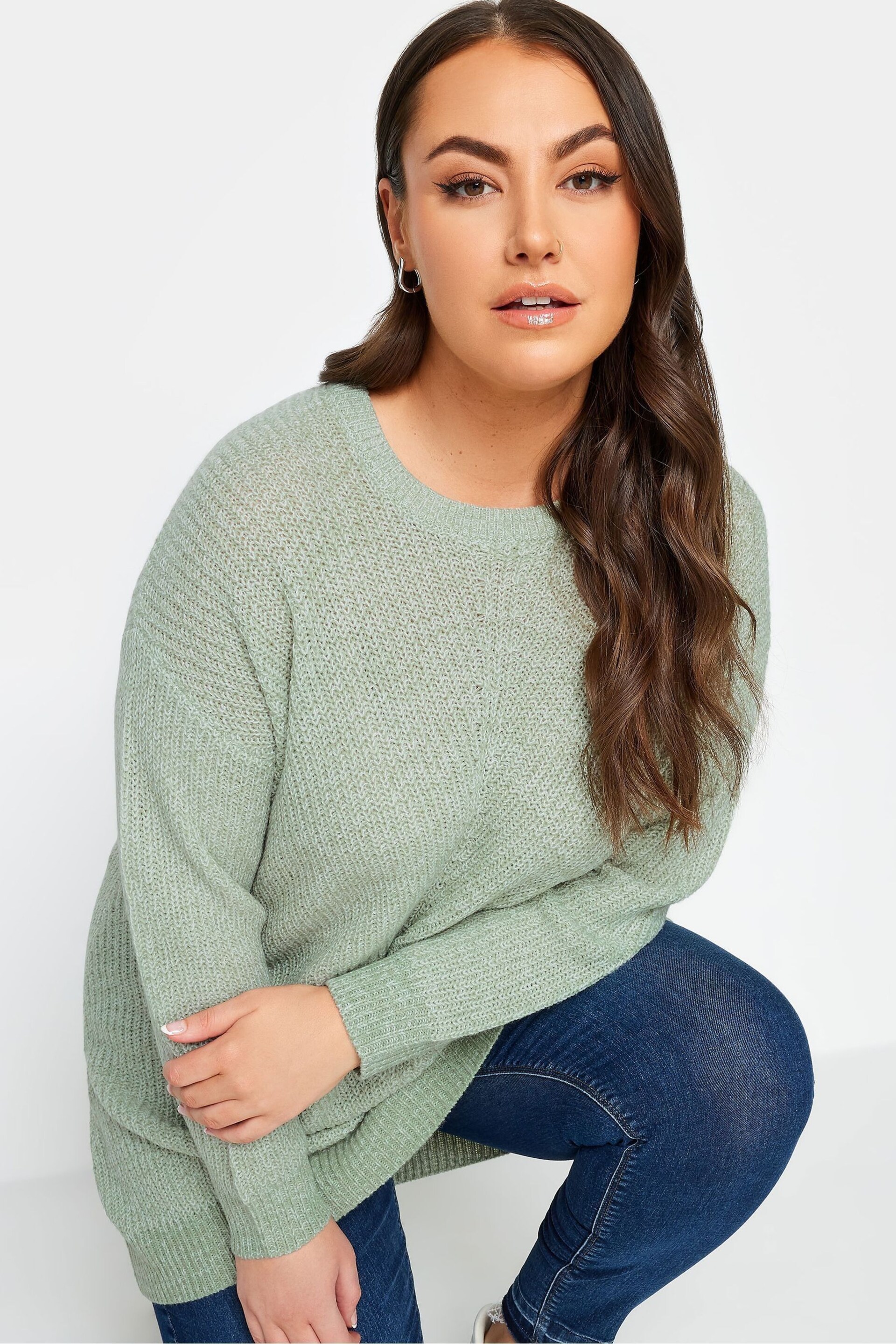 Yours Curve Sage Green Essential Knitted Jumper - Image 4 of 4