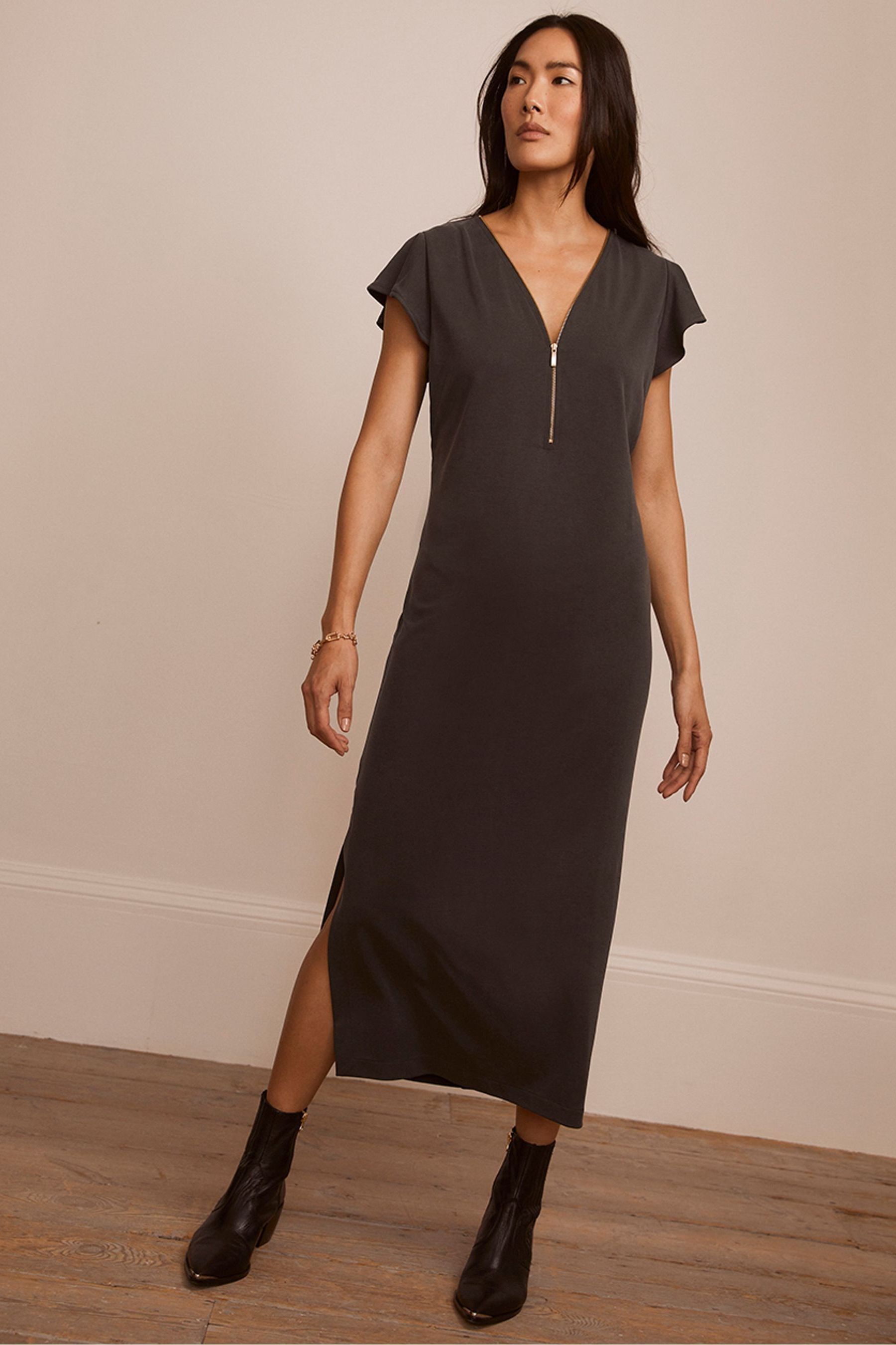 Khaki velvet dress 2025