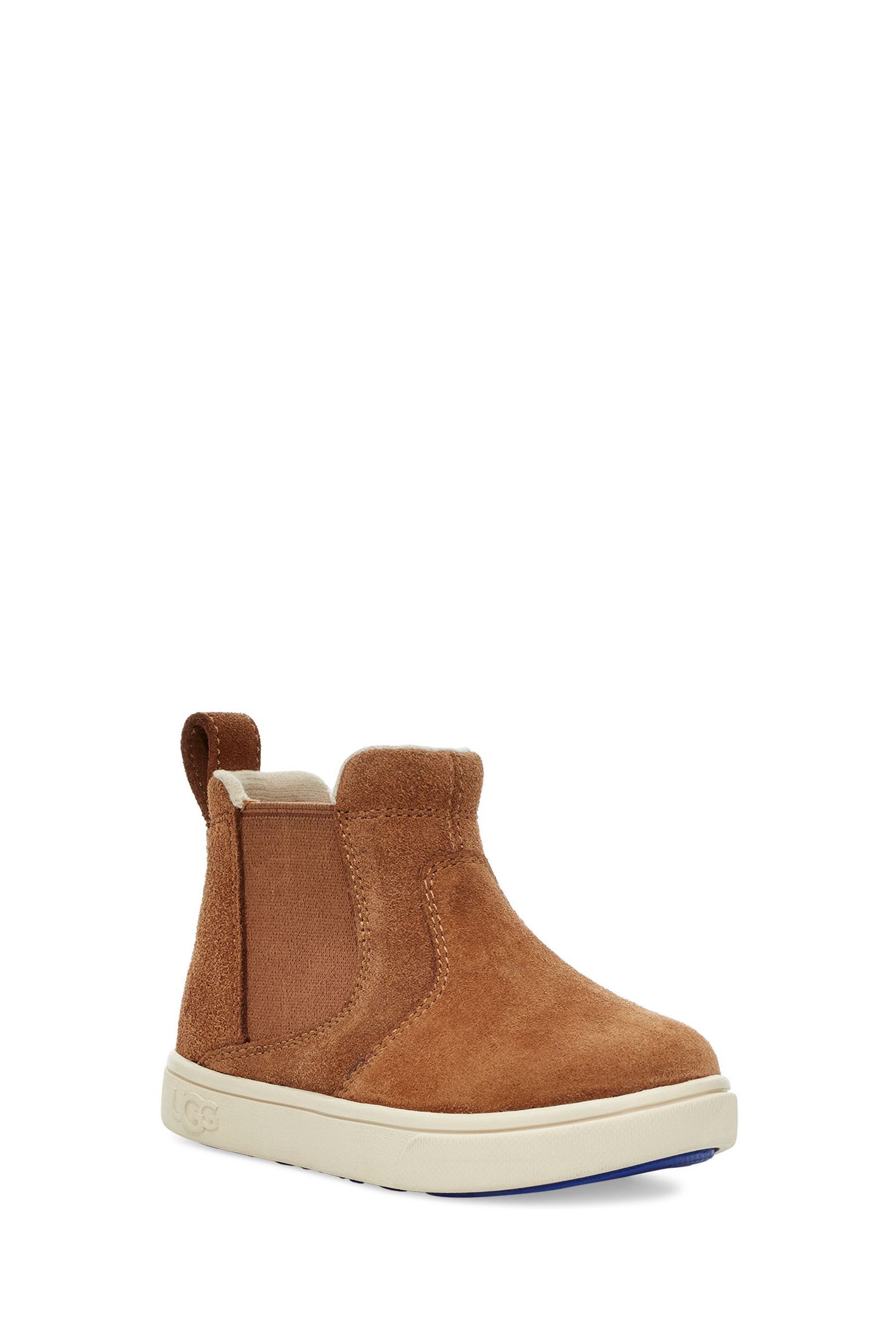 Boys ugg chelsea boots online