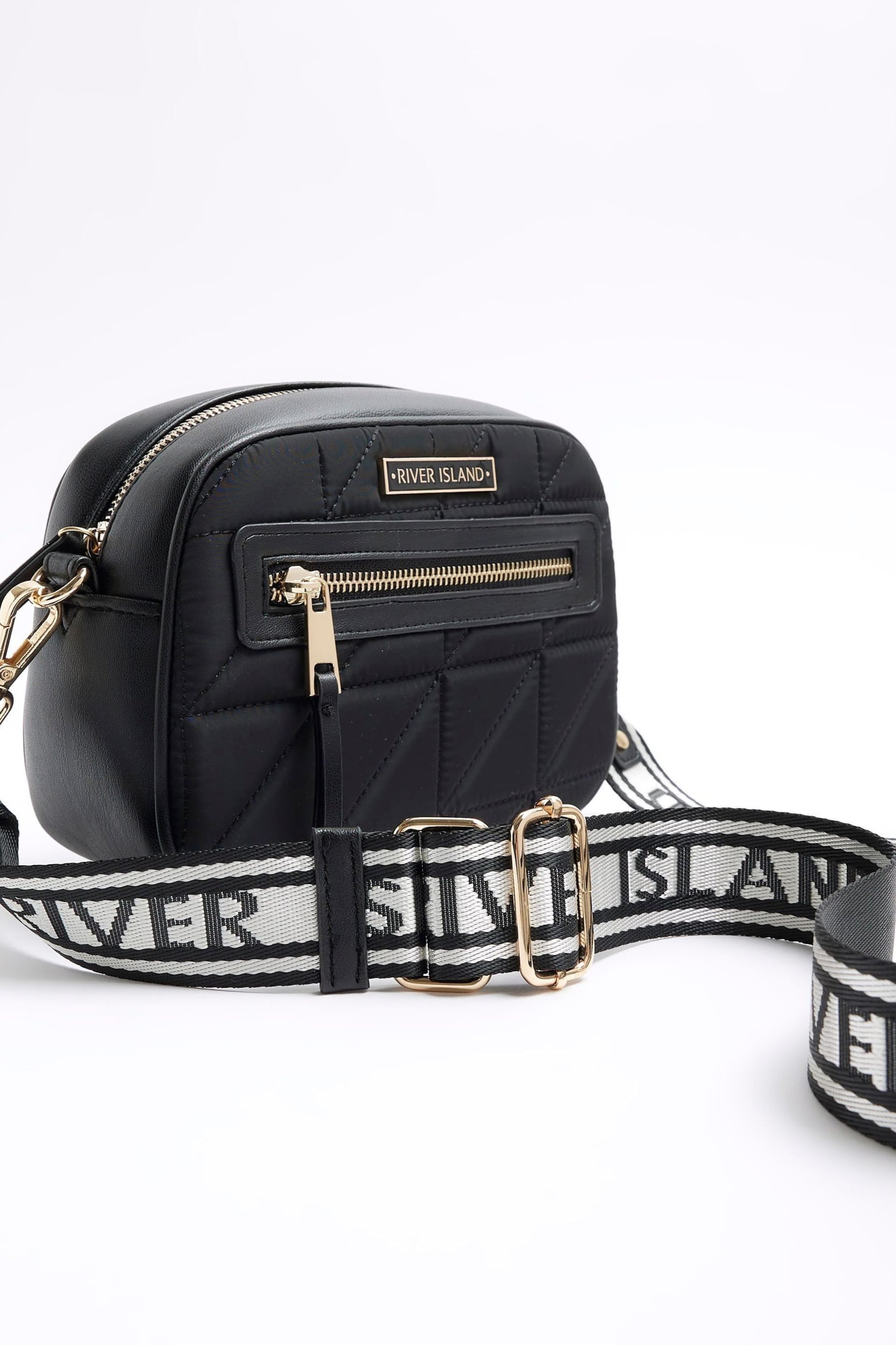 River Island Black Soft Zip Camera Bag - Image 3 of 4