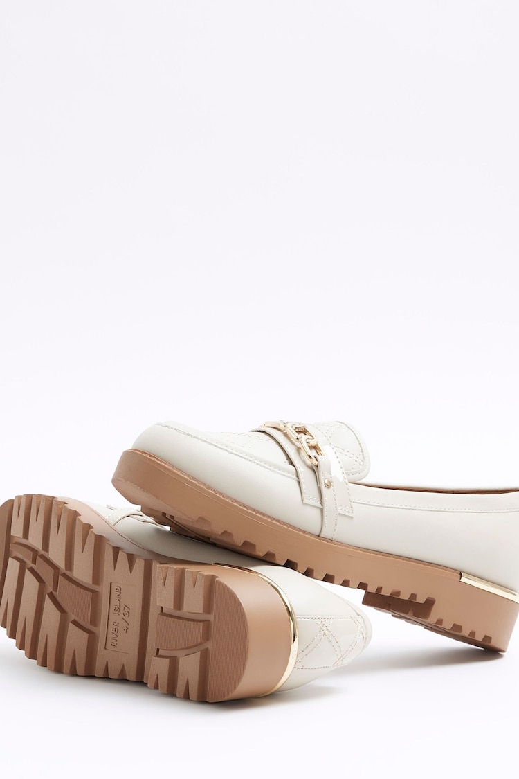 River Island Cream Quilted Branded Chain Loafers - Image 4 of 4