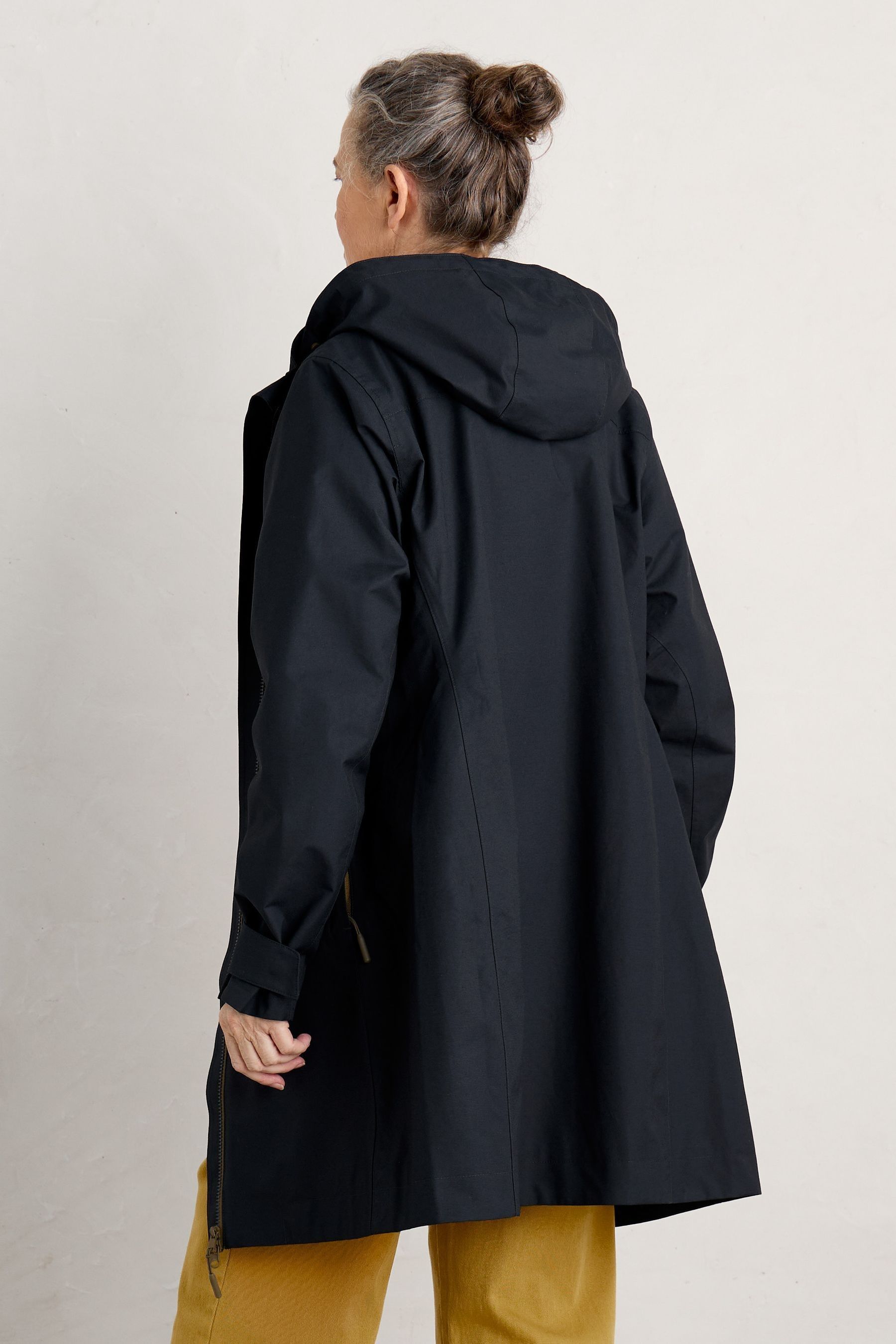 Buy Seasalt Cornwall Blue Coverack Waterproof Coat from Next Austria