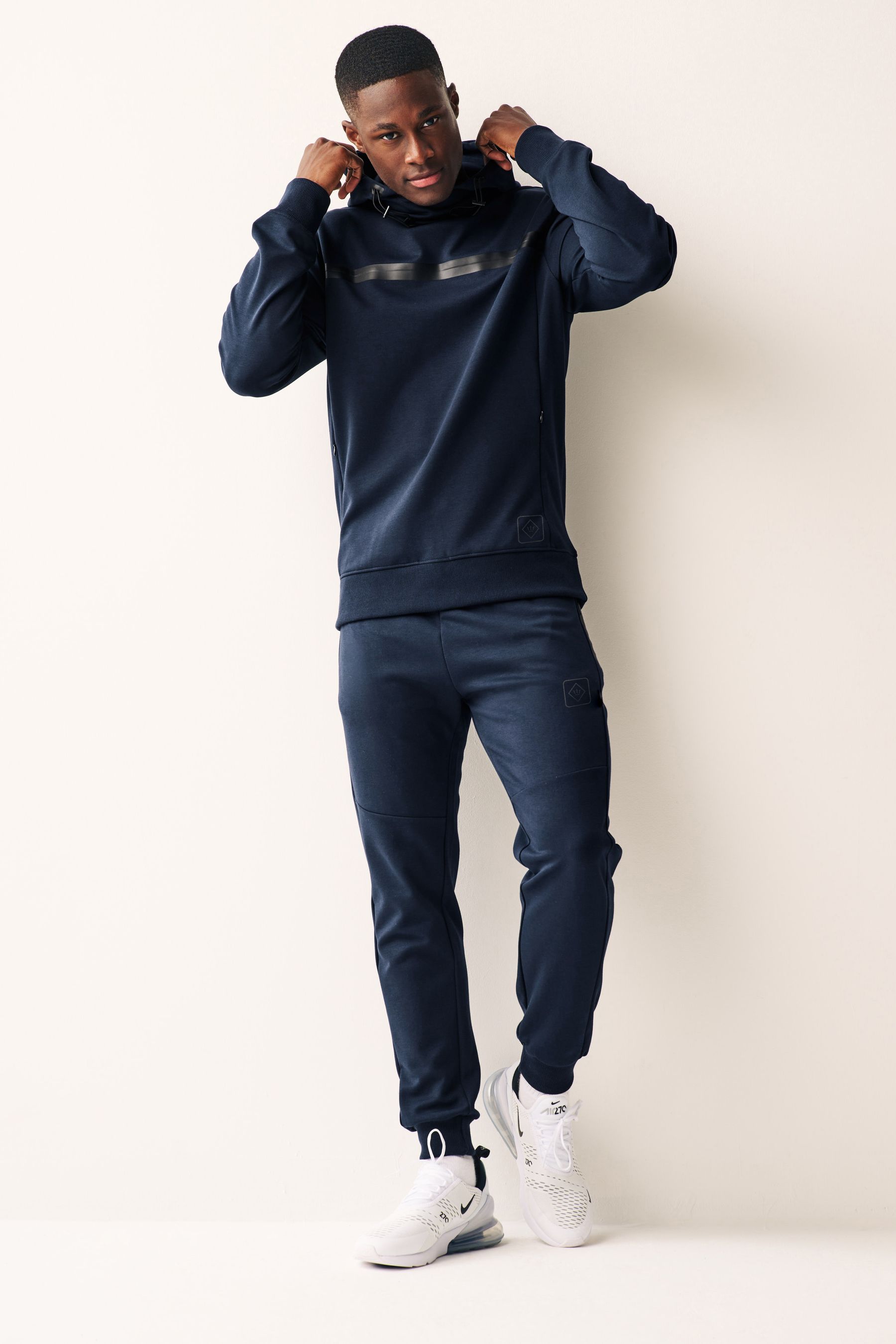 Next navy joggers hotsell