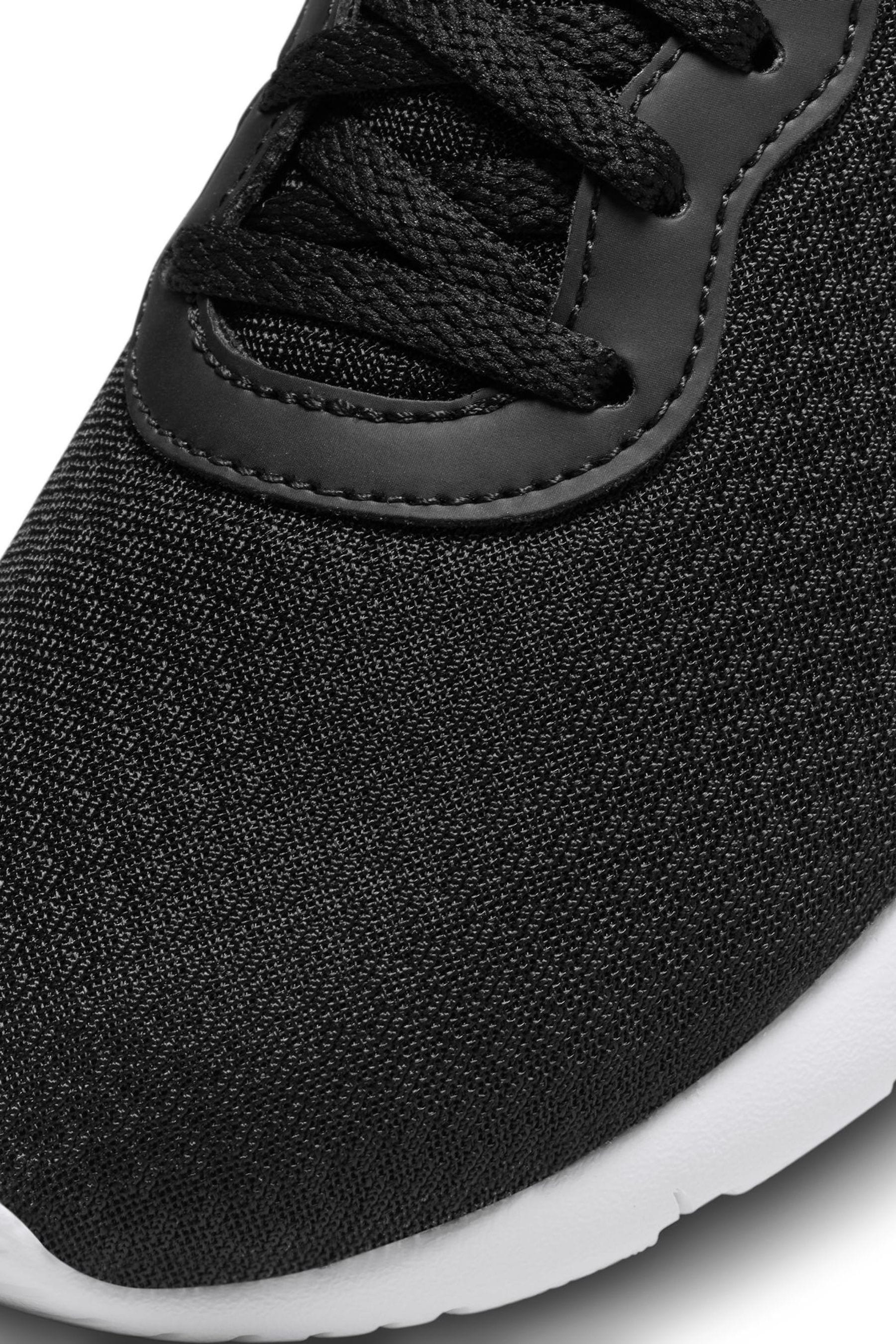 Tanjun nike youth hotsell