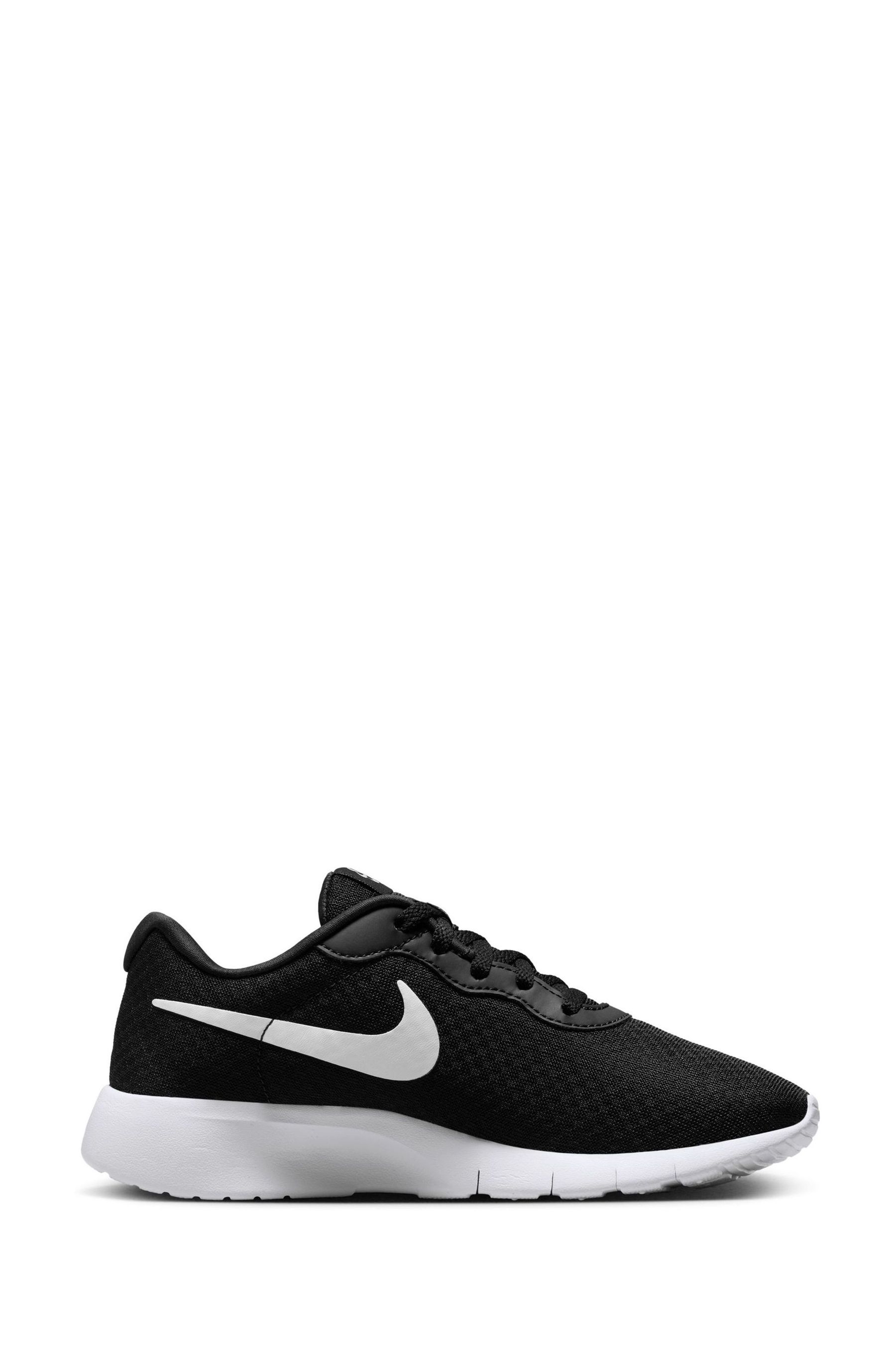Nike tanjun womens black white outlet