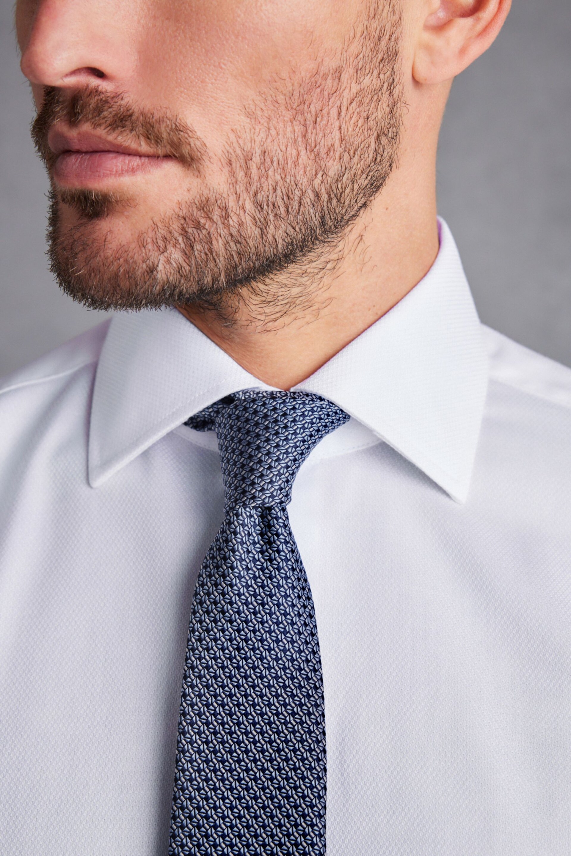 White Slim Fit Single Cuff Signature Shirt And Tie Pack - Image 4 of 9