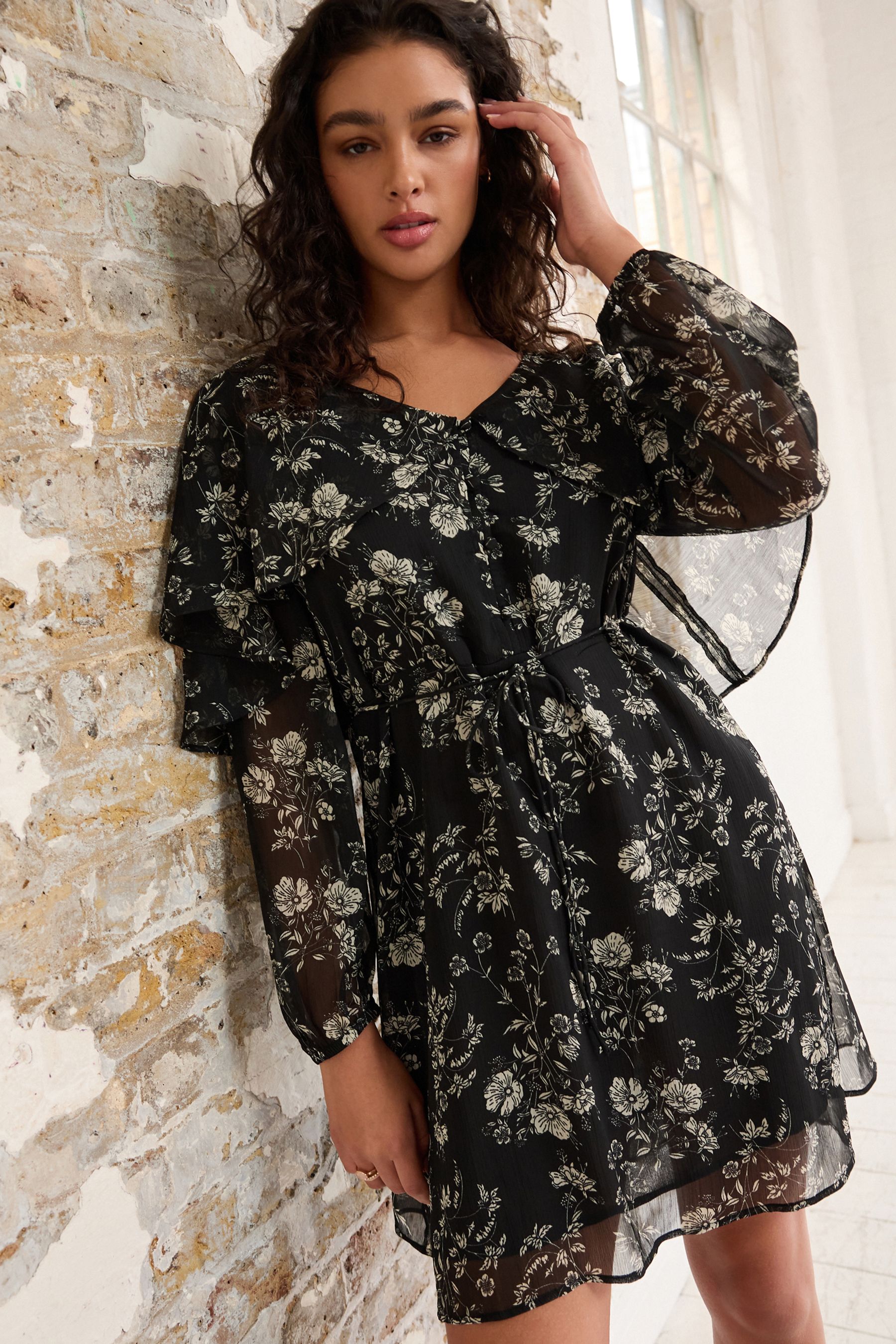 Next monochrome dress top