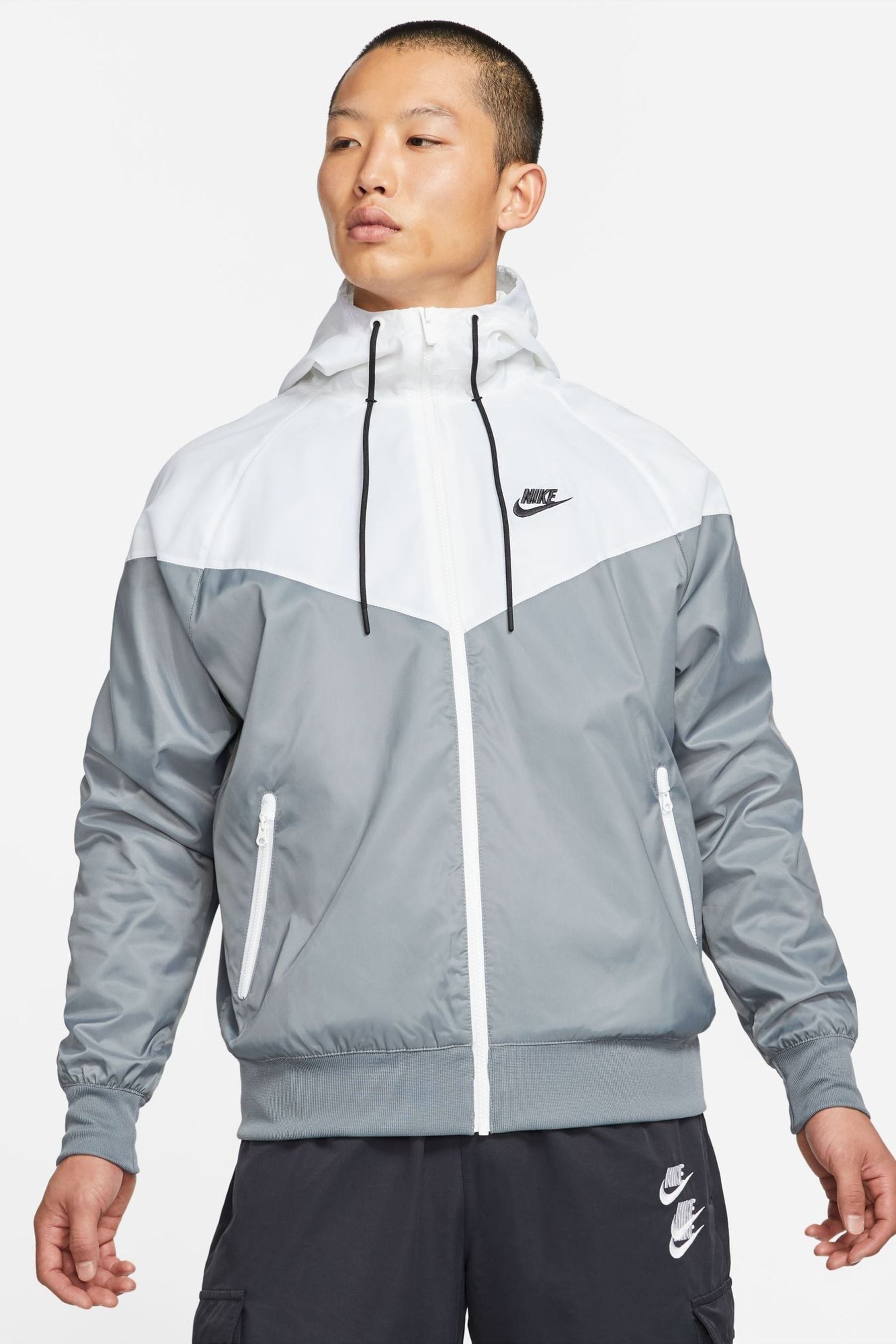 Nike windrunner jacket white & grey outlet
