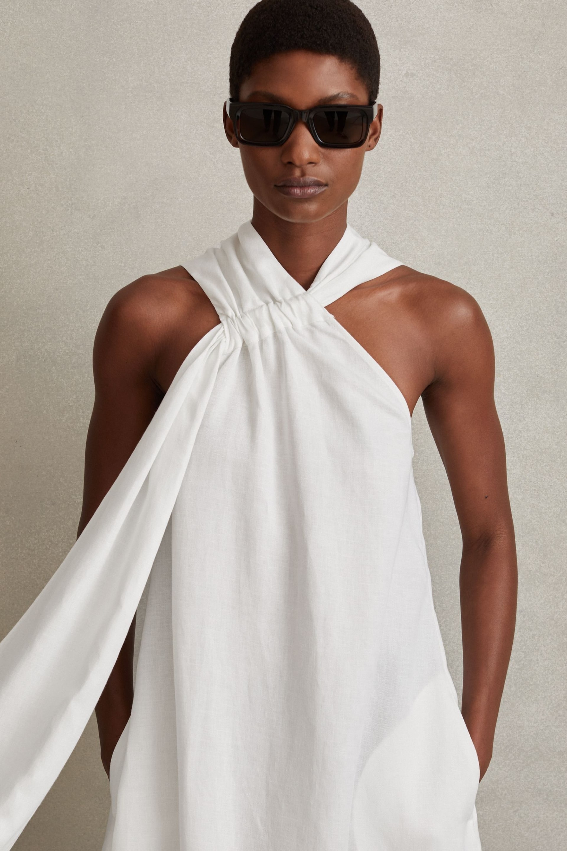 Reiss White Cosette Linen Blend Drape Midi Dress - Image 3 of 5