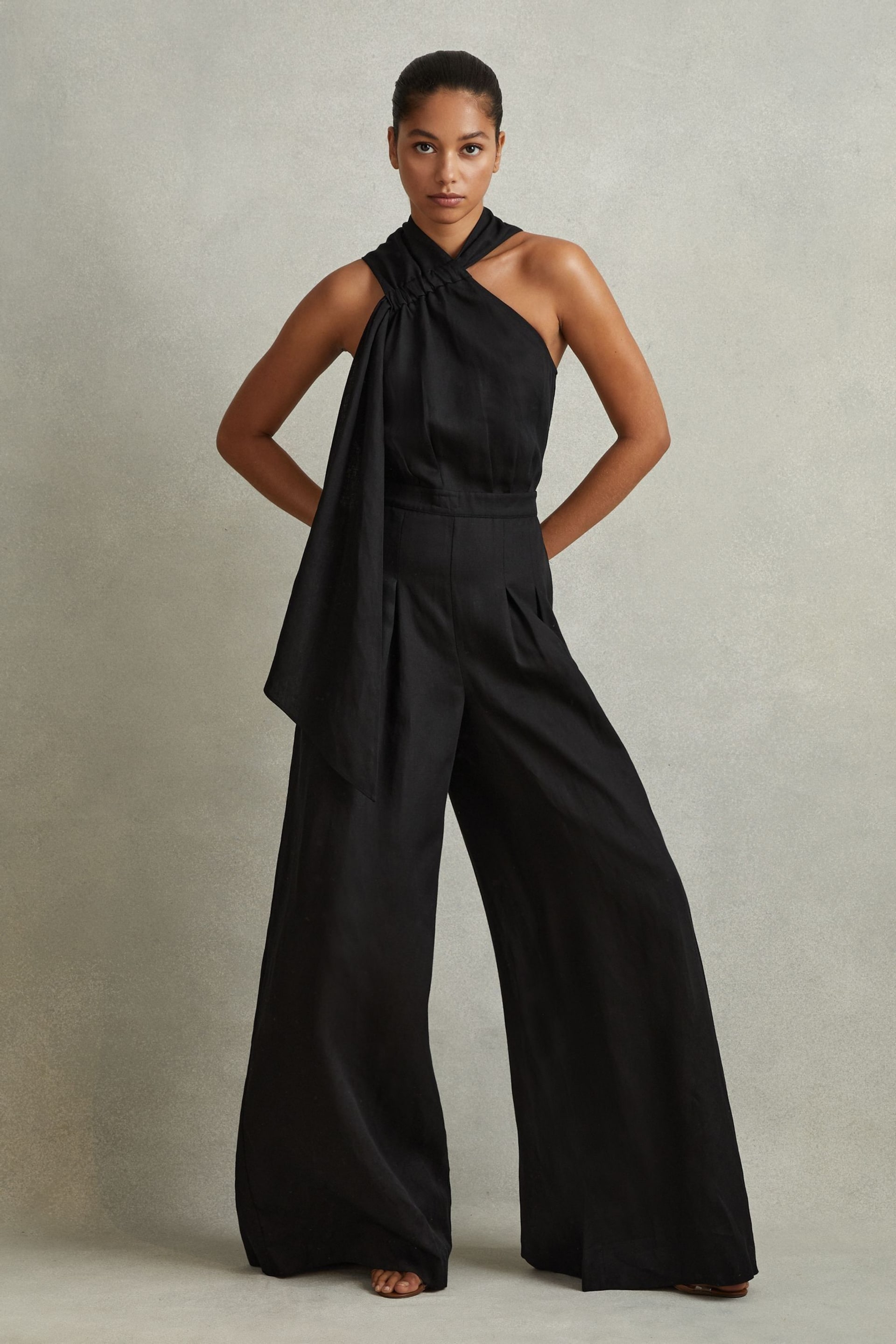 Reiss Black Selena Linen Blend Drape Jumpsuit - Image 4 of 6