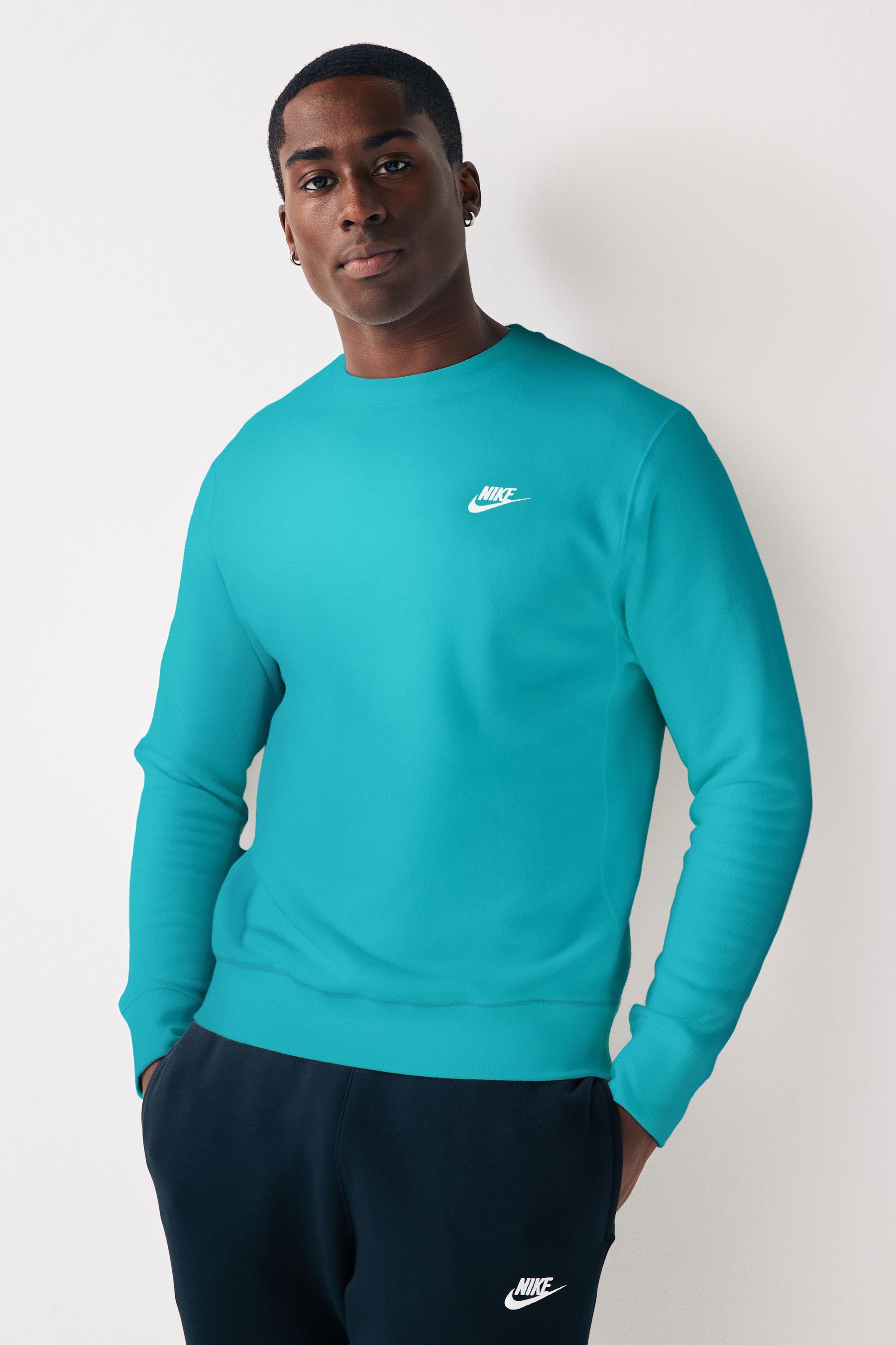 Nike club crew sweatshirt blue hot sale