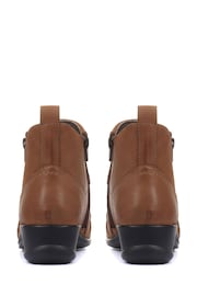 Pavers Tan Ladies Dual Zip Leather Ankle Boots - Image 3 of 7