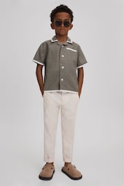 Reiss Khaki/White Vitan Teen Linen Contrast Cuban Collar Shirt - Image 2 of 4