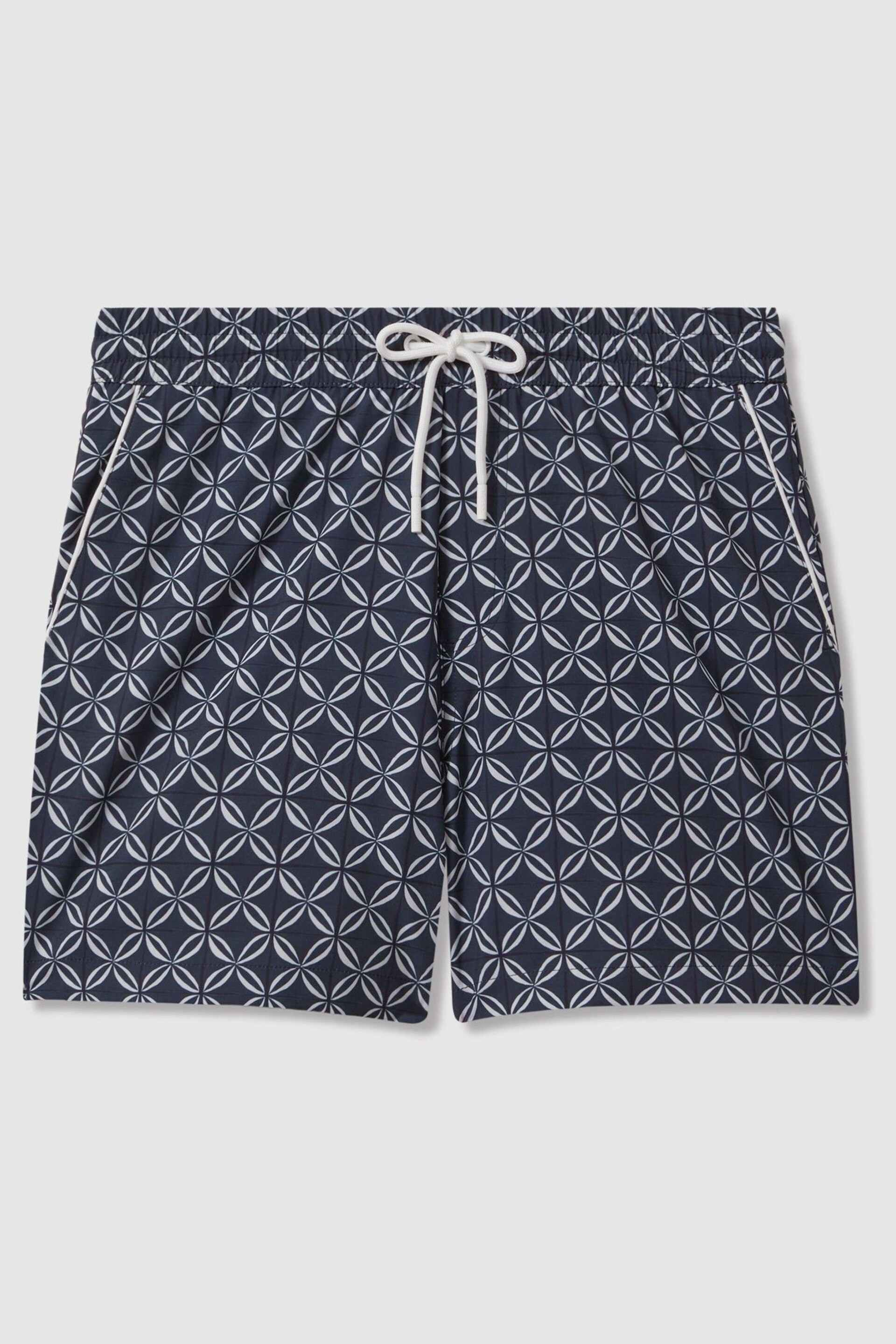 Reiss Navy/White Fraser Geometric Print Drawstring Swim Shorts - Image 2 of 6