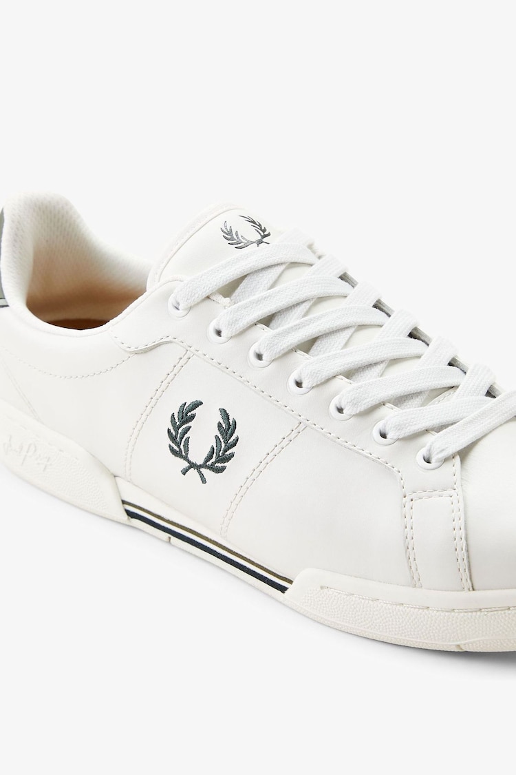 Fred Perry Ecru White B722 Leather Trainers - Image 2 of 5