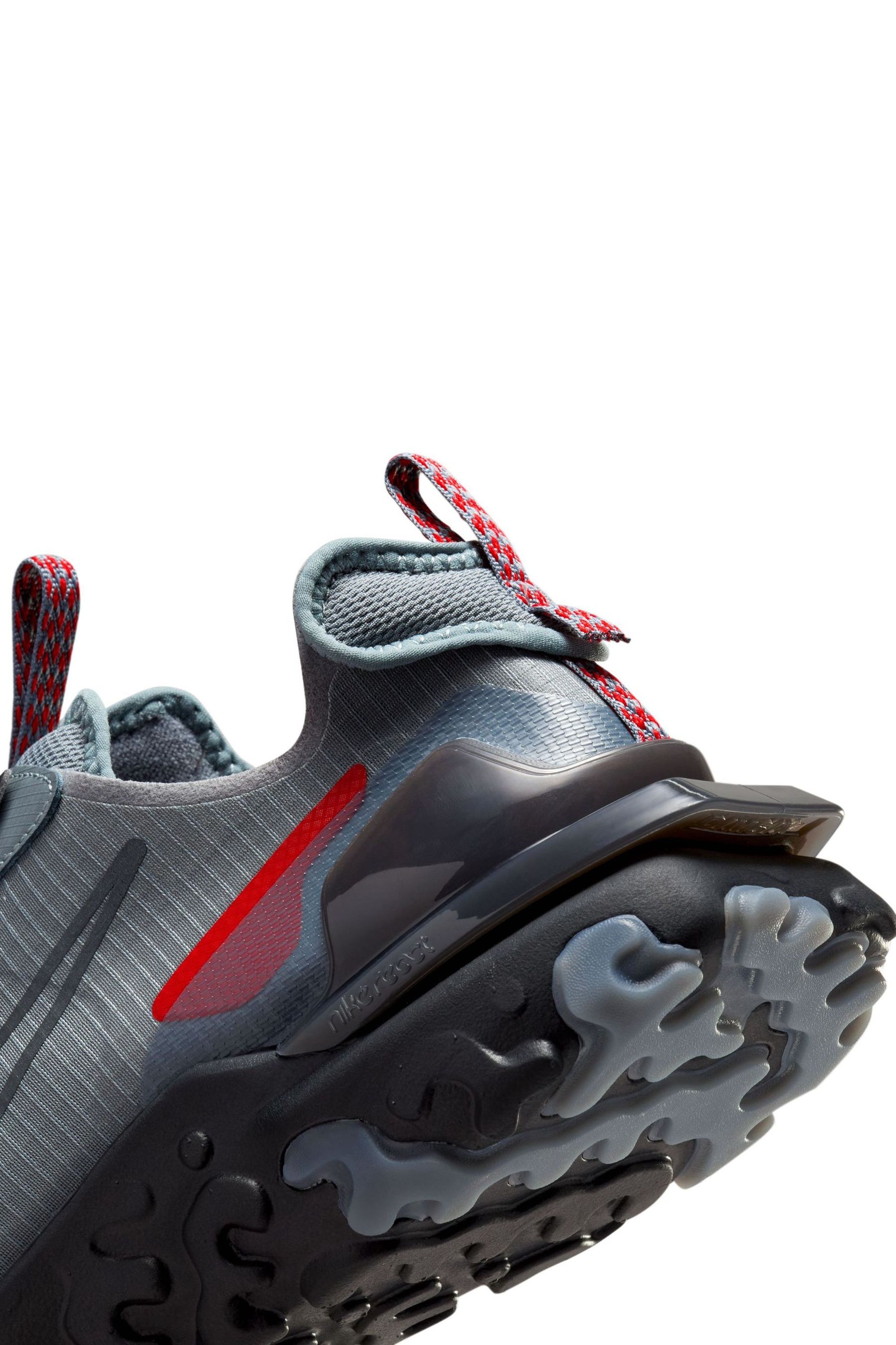 Nike react reflective deals