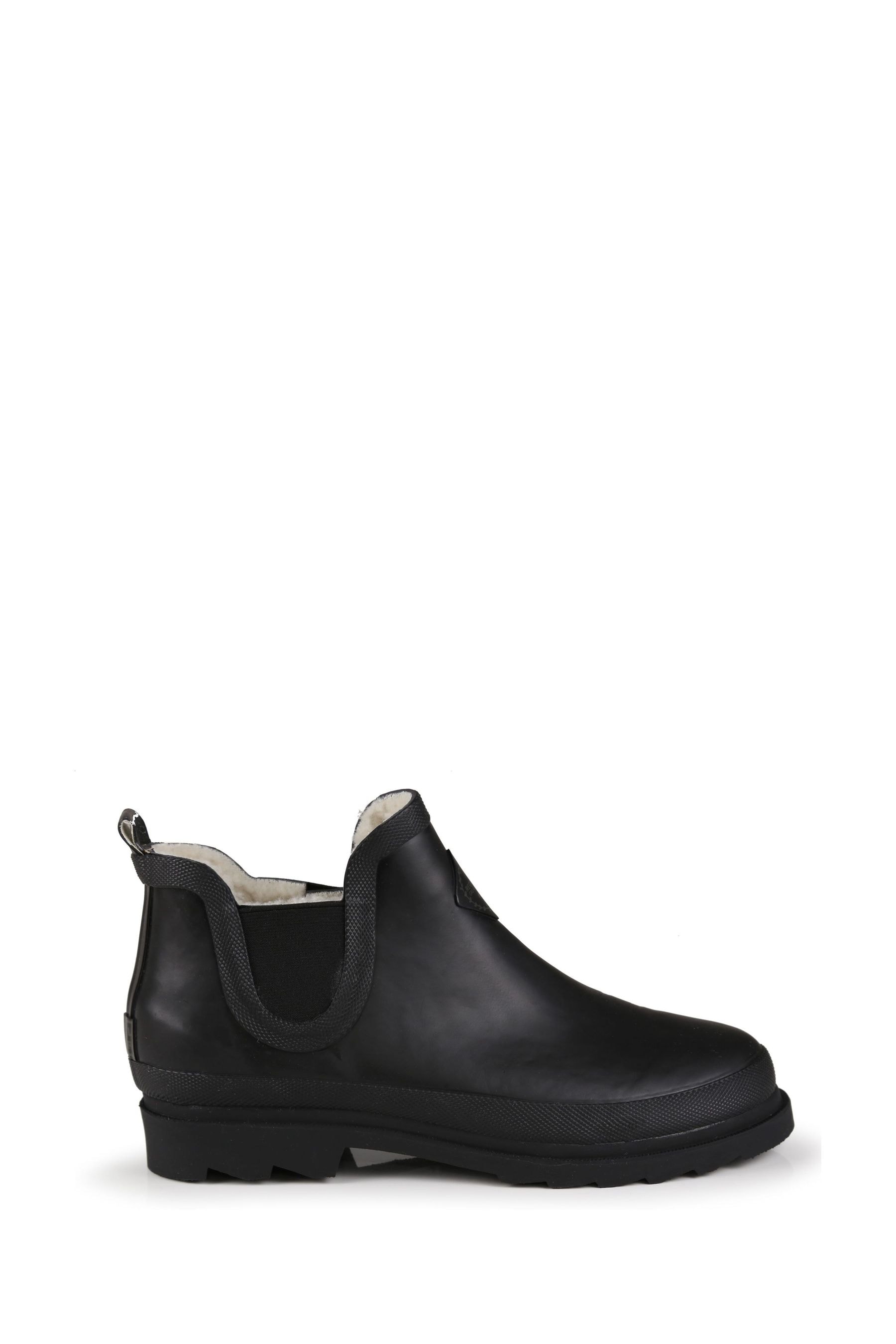 Regatta lady harper hotsell cosy ankle welly