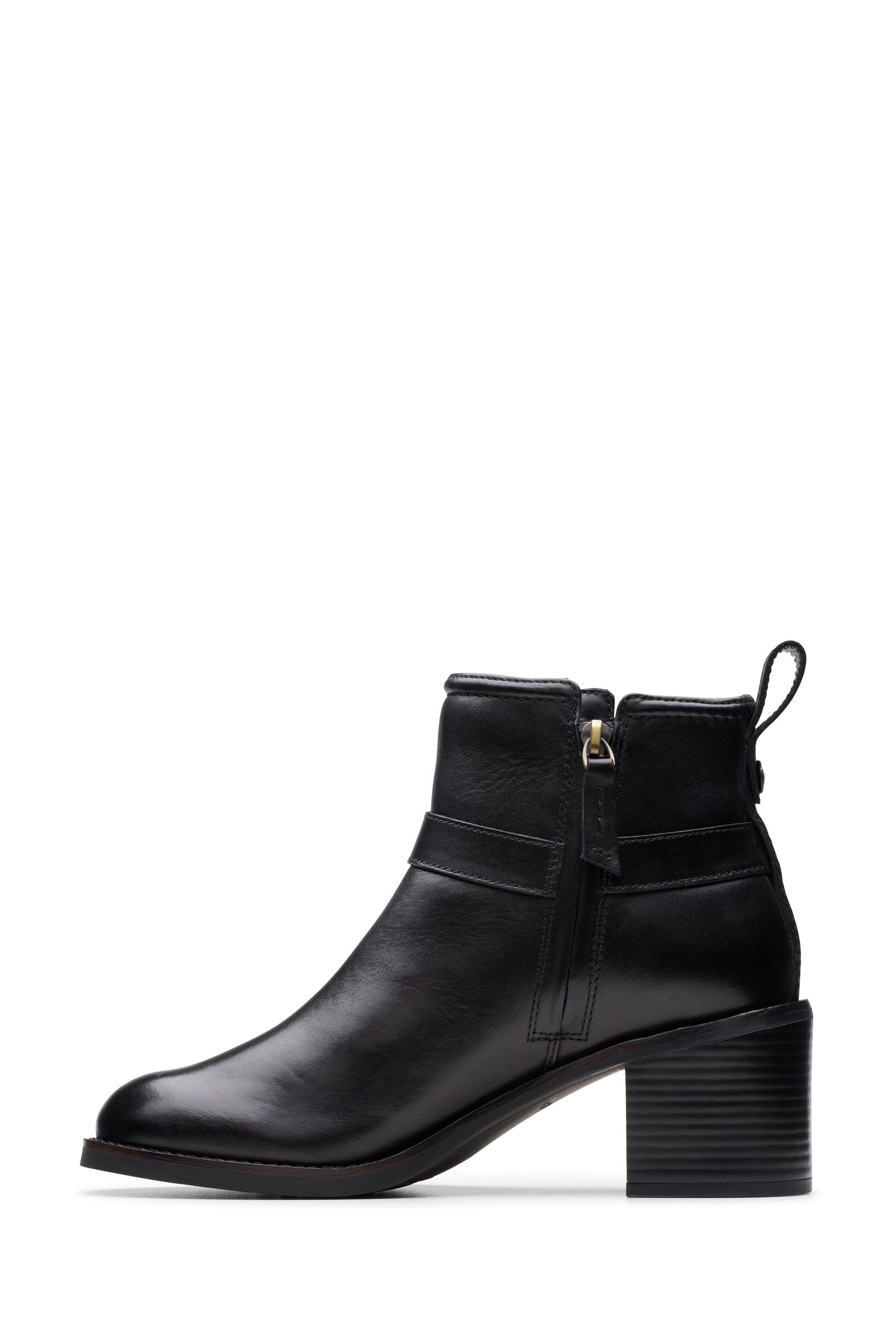 Clarks ladies boots ireland best sale