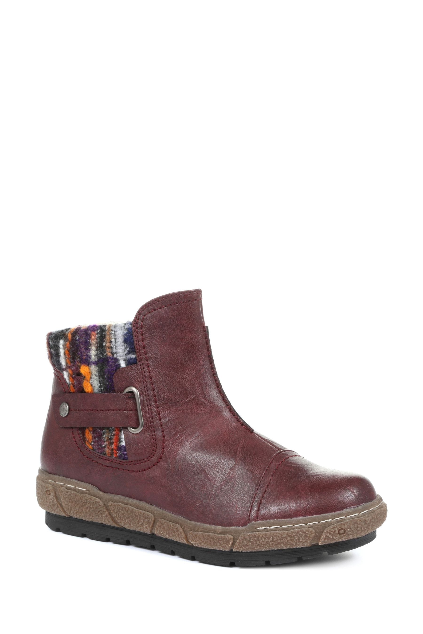 Pavers red boots shop