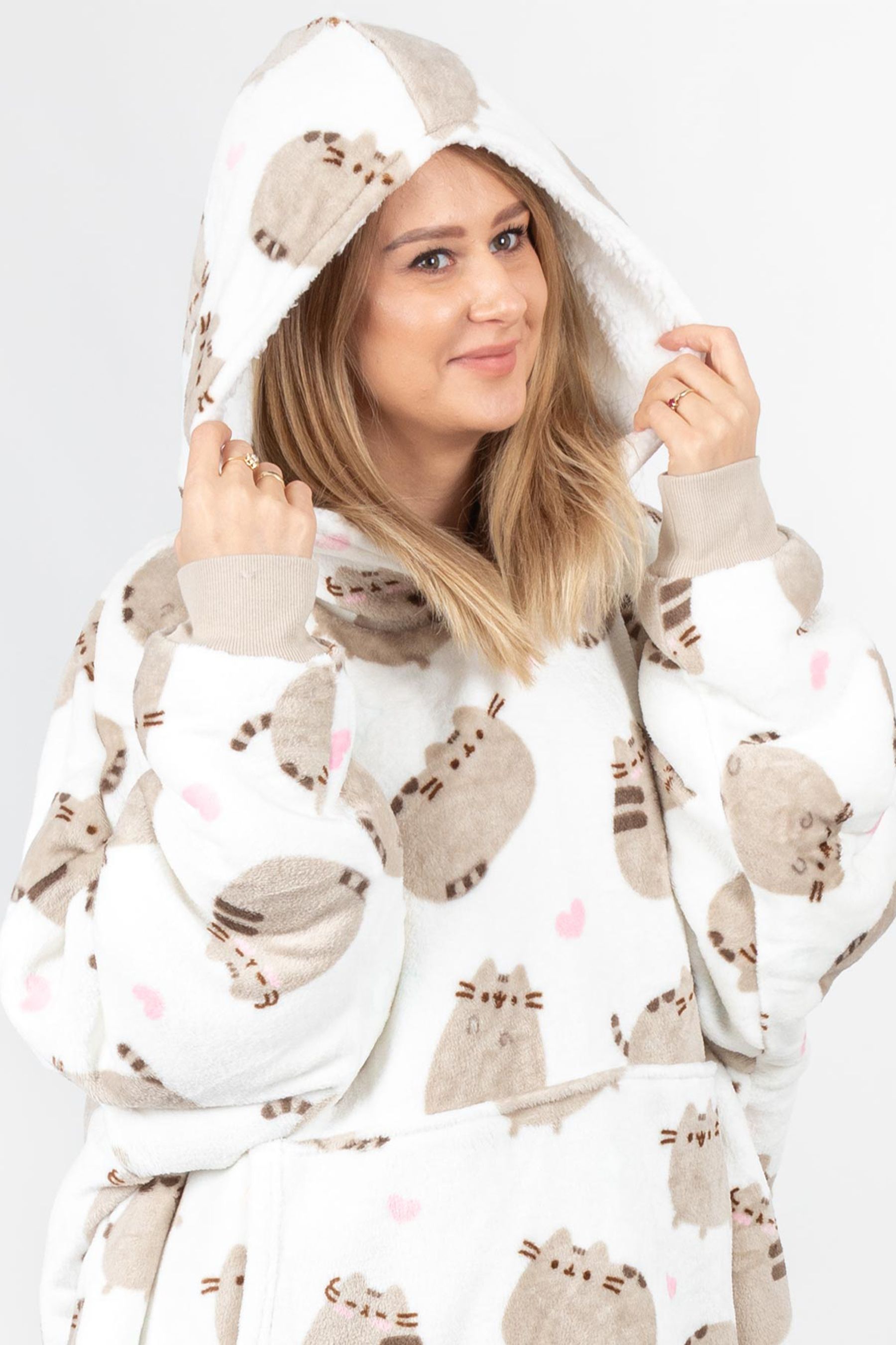Buy Vanilla Underground White Pusheen Cat Ladies Blanket Hoodie from Next Slovakia
