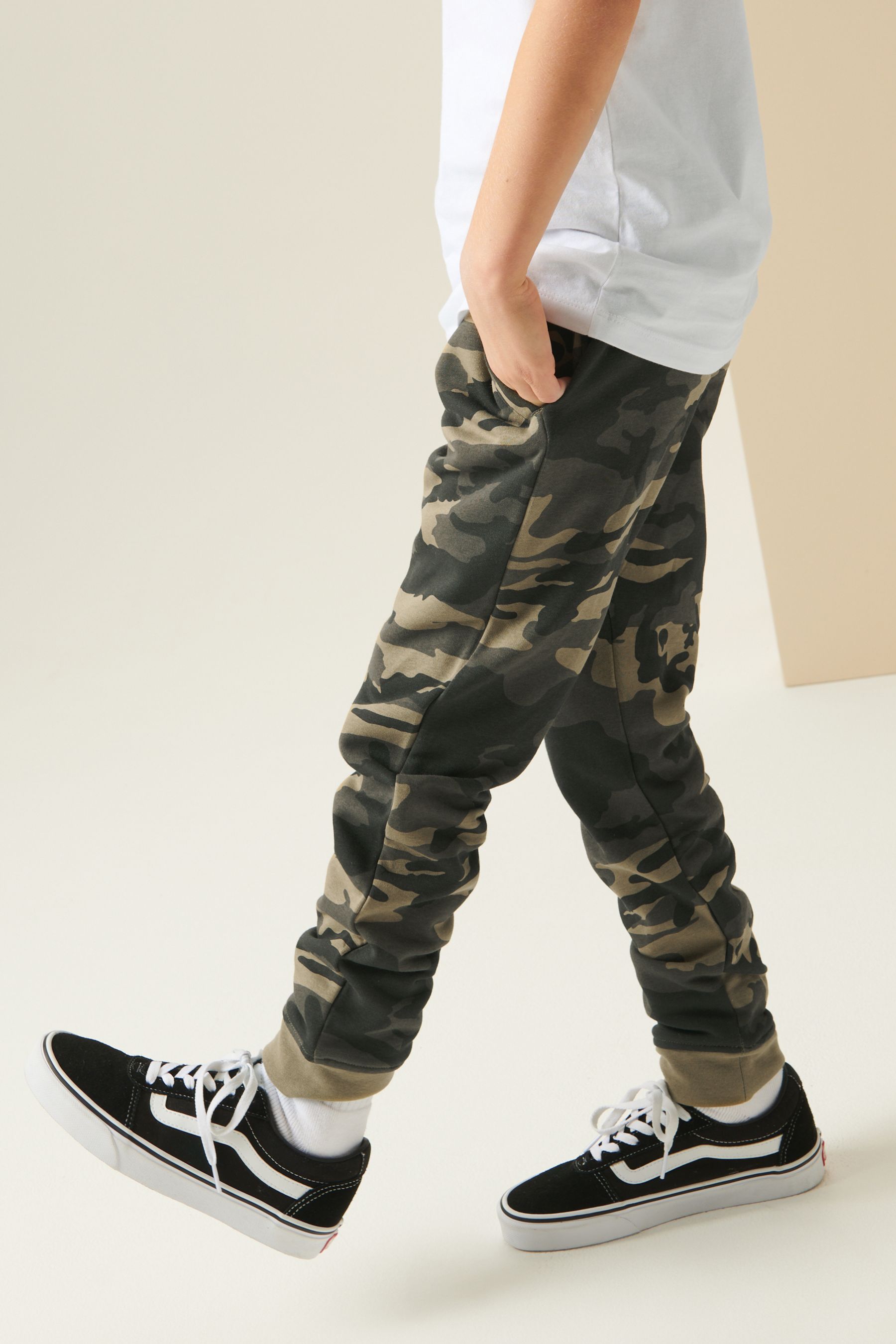 Camo skinny joggers clearance