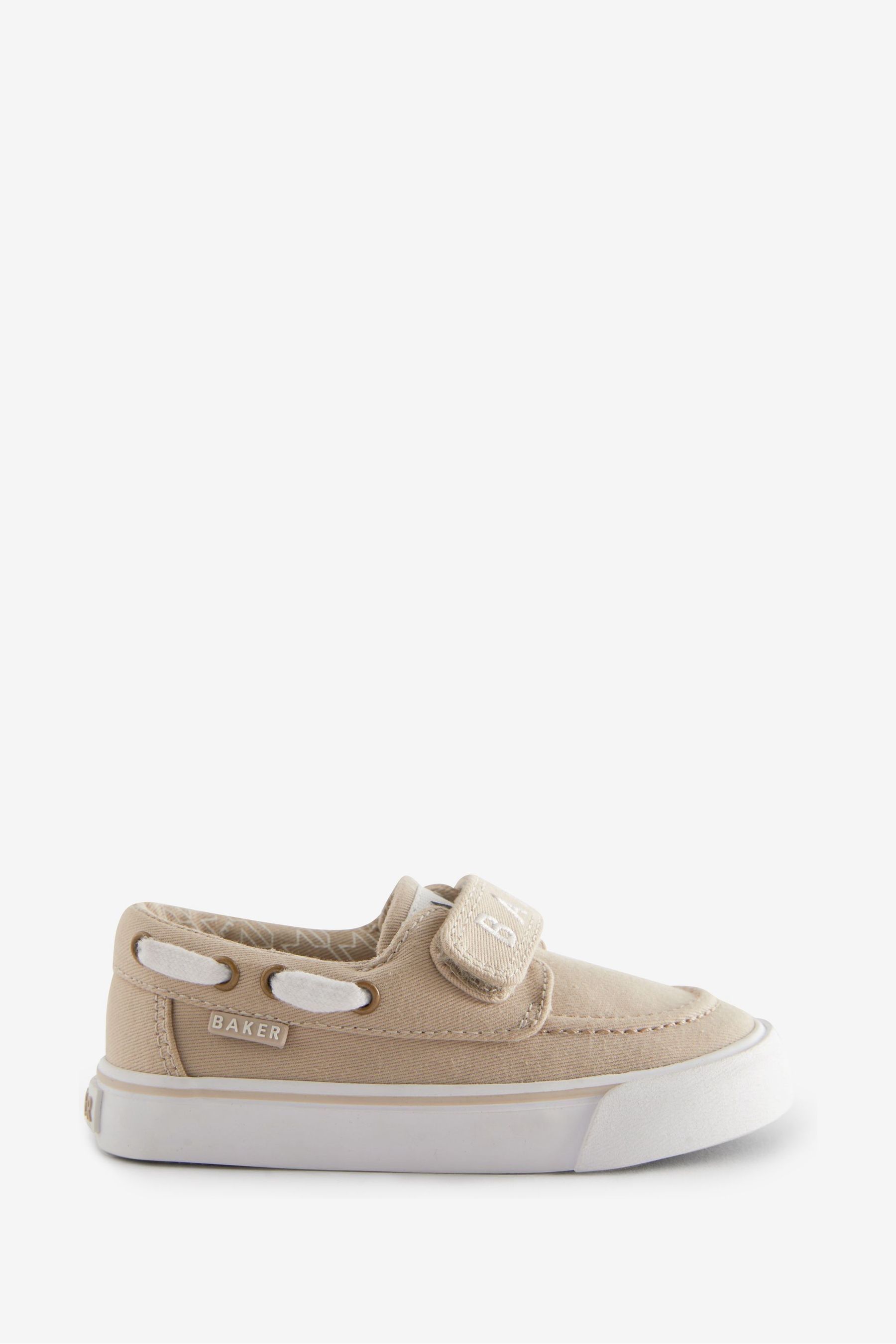 Boys white new arrivals boat shoes
