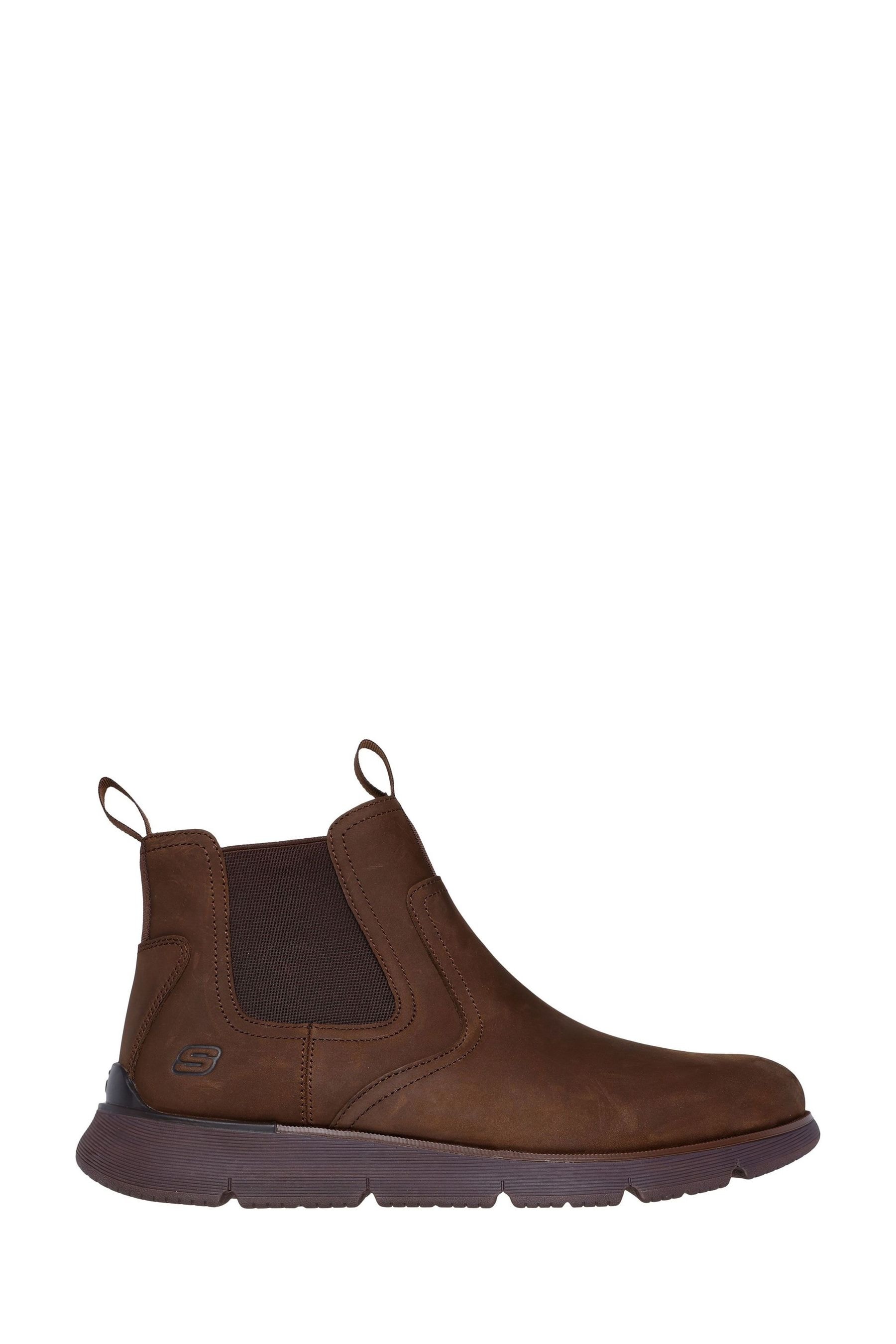 Mens skechers chelsea boots clearance
