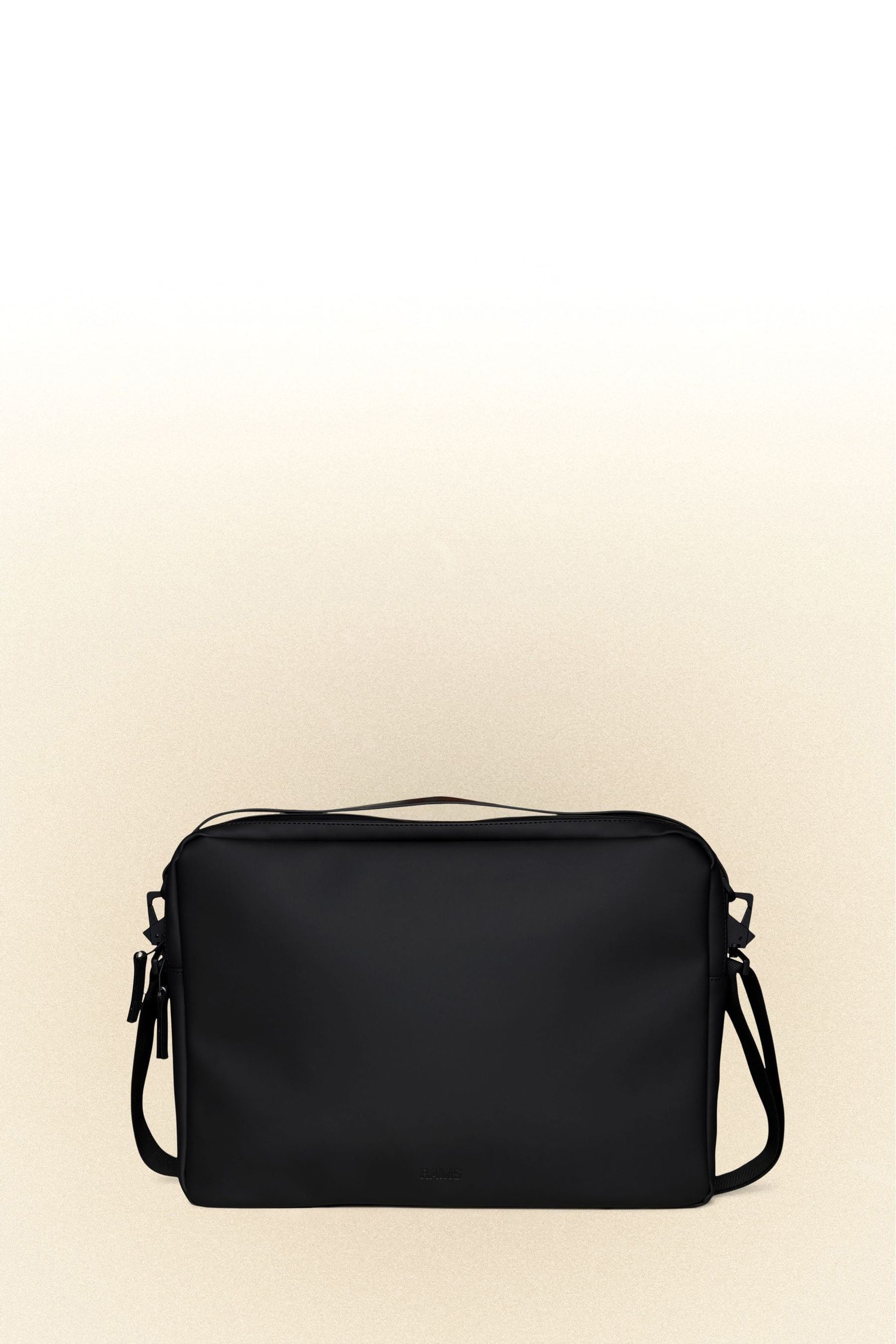 Rains shift bag laptop outlet
