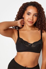 M&Co White & Black Non Wired Lace Trim Bras 2 Pack - Image 2 of 10