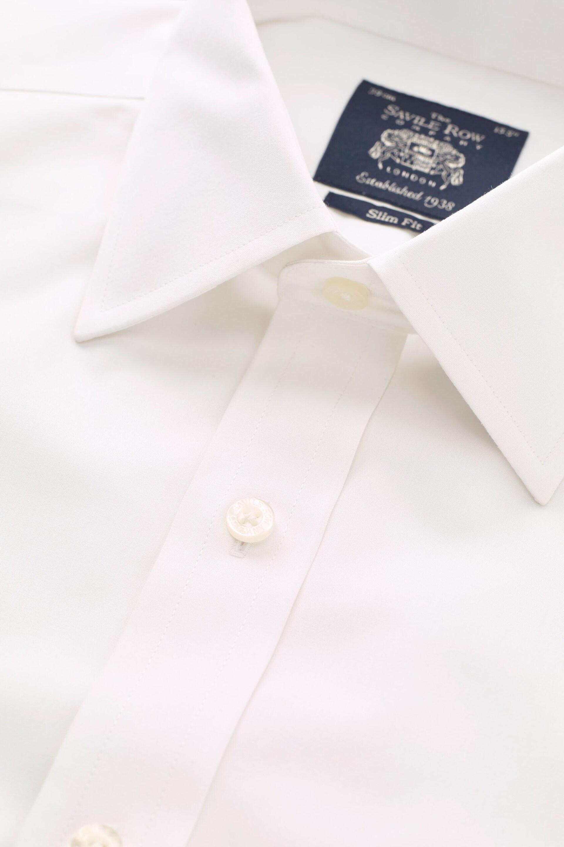 Savile Row White Poplin Slim Fit NonIron Double Cuff Shirt - Image 3 of 4